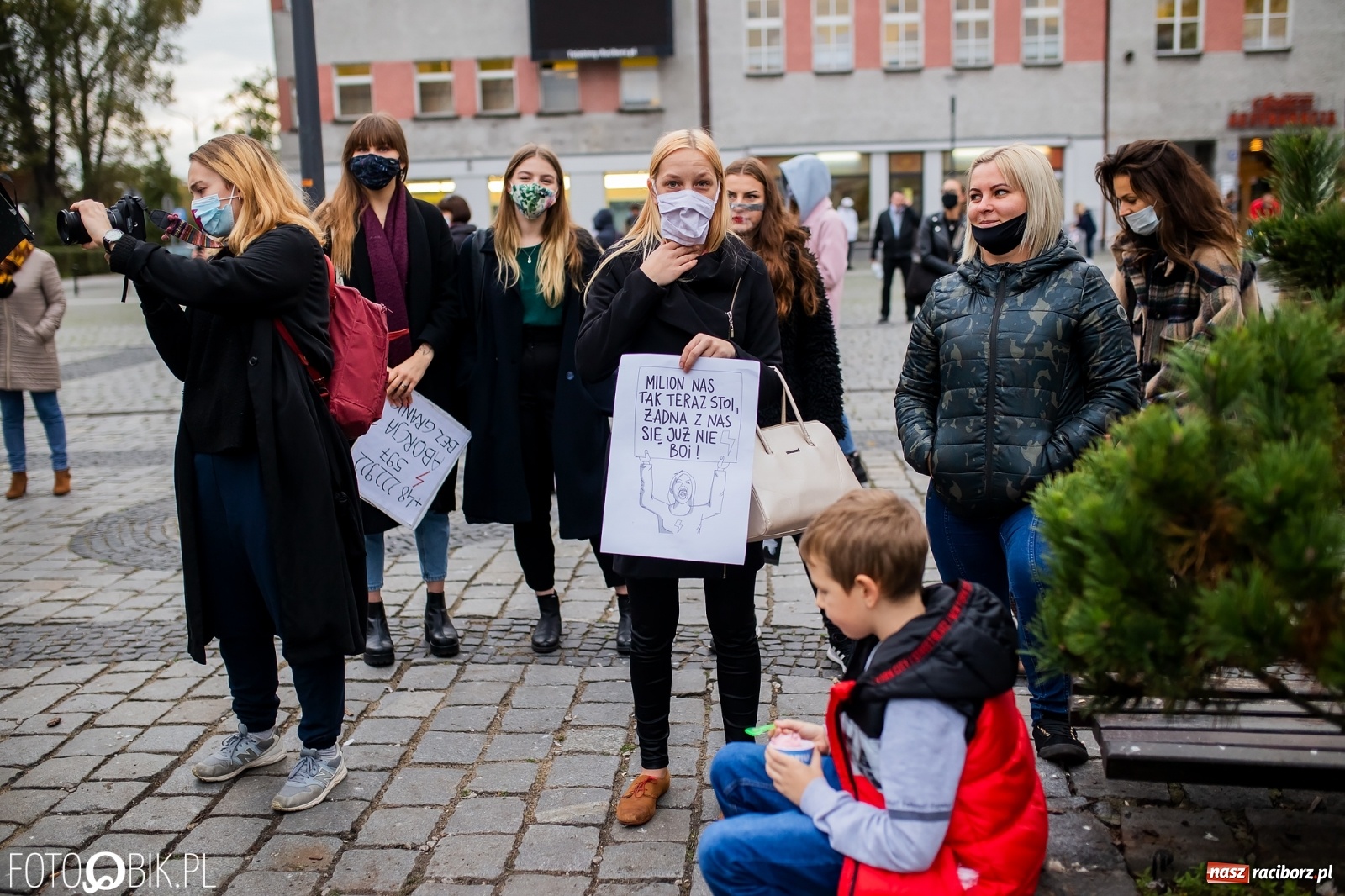 Zdjęcie w galerii na portalu naszraciborz.pl: Zakaz aborcji. Racibórz znów protestuje [WIDEO] wiadomości z regionu