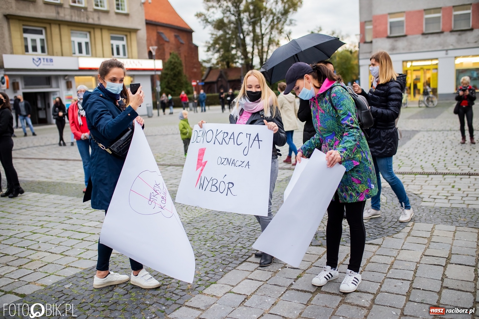 Zdjęcie w galerii na portalu naszraciborz.pl: Zakaz aborcji. Racibórz znów protestuje [WIDEO] wiadomości z regionu