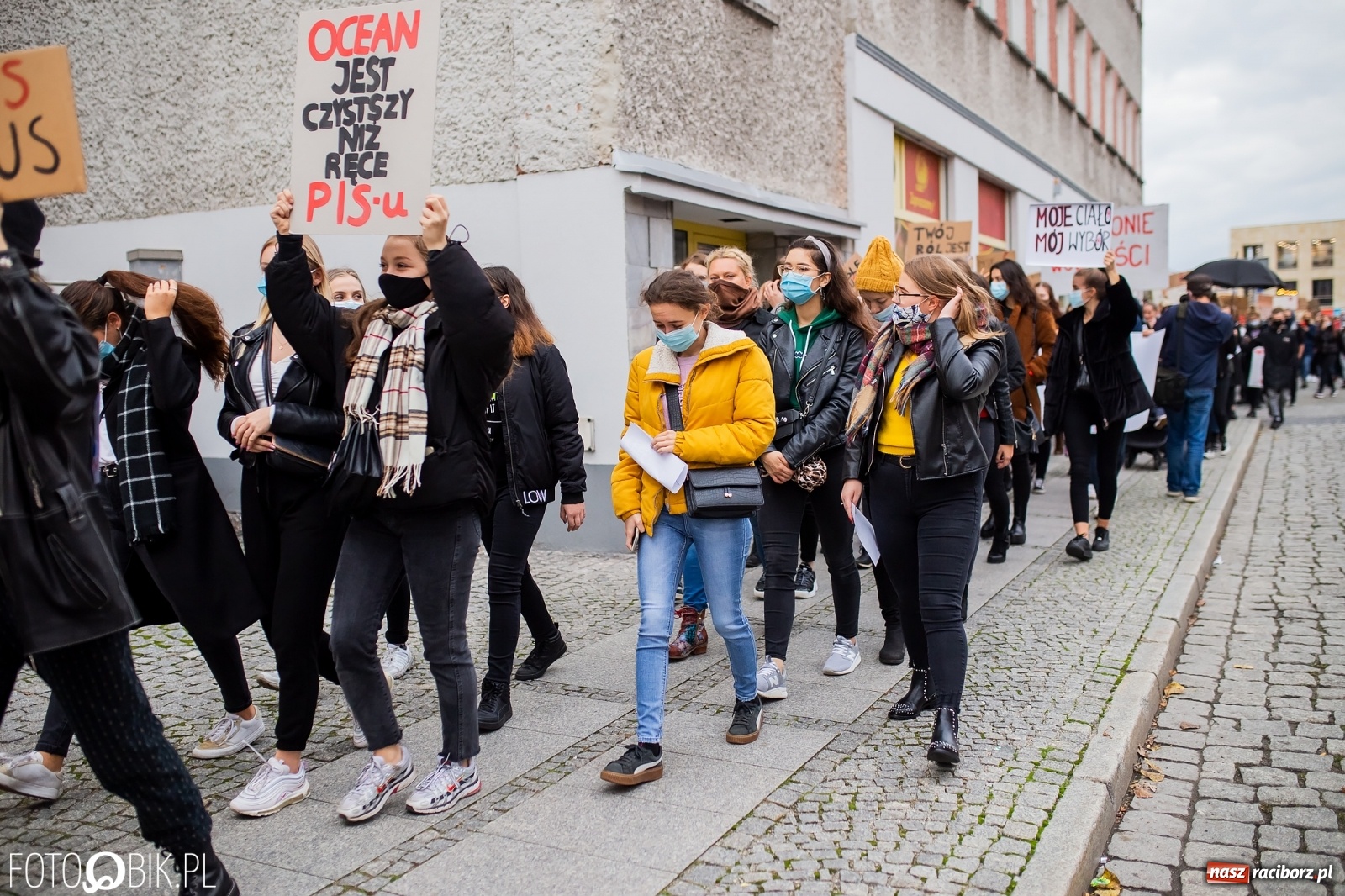 Zdjęcie w galerii na portalu naszraciborz.pl: Zakaz aborcji. Racibórz znów protestuje [WIDEO] wiadomości z regionu