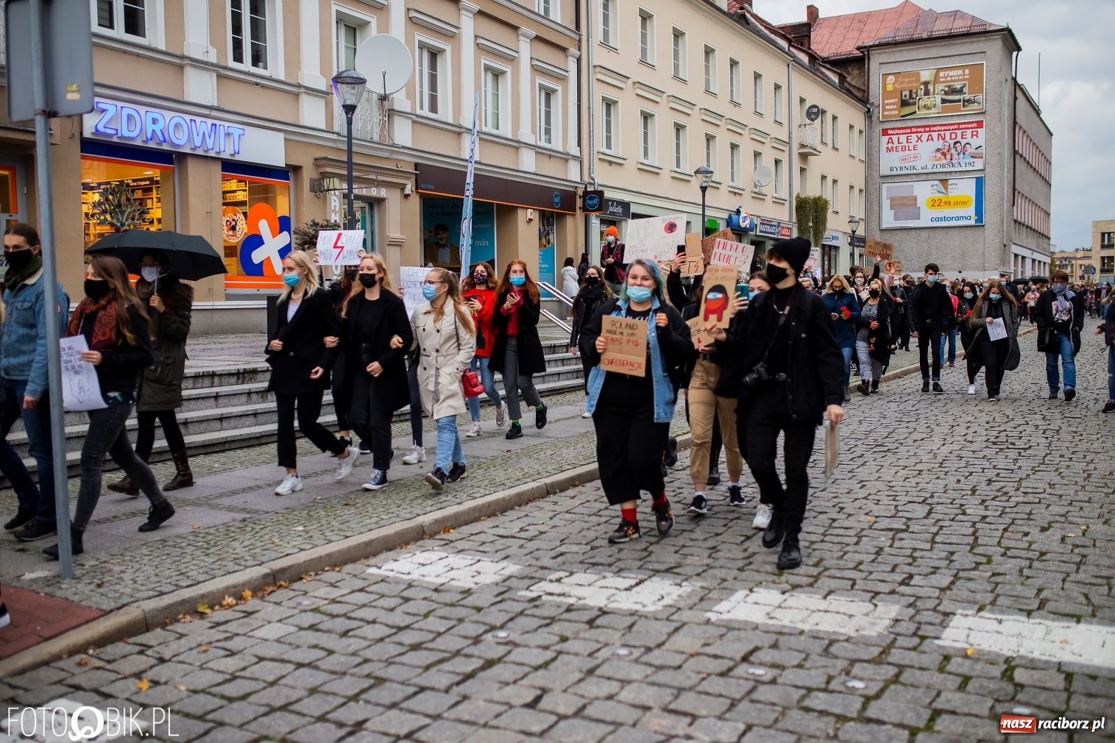 Zdjęcie w galerii na portalu naszraciborz.pl: Zakaz aborcji. Racibórz znów protestuje [WIDEO] wiadomości z regionu