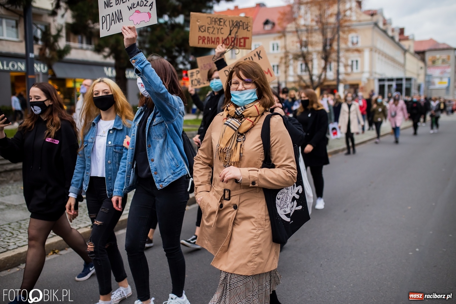 Zdjęcie w galerii na portalu naszraciborz.pl: Zakaz aborcji. Racibórz znów protestuje [WIDEO] wiadomości z regionu