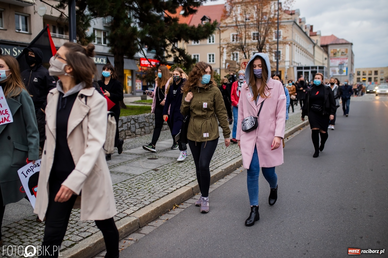 Zdjęcie w galerii na portalu naszraciborz.pl: Zakaz aborcji. Racibórz znów protestuje [WIDEO] wiadomości z regionu