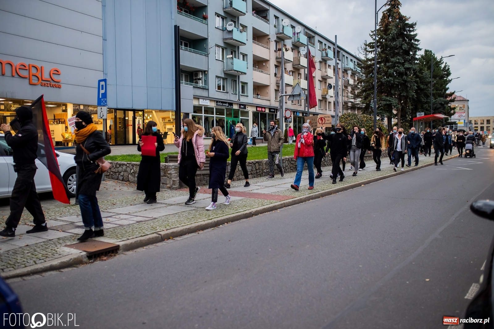 Zdjęcie w galerii na portalu naszraciborz.pl: Zakaz aborcji. Racibórz znów protestuje [WIDEO] wiadomości z regionu