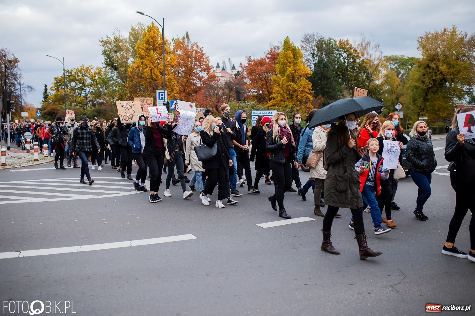 Zdjęcie w galerii na portalu naszraciborz.pl: Zakaz aborcji. Racibórz znów protestuje [WIDEO] wiadomości z regionu