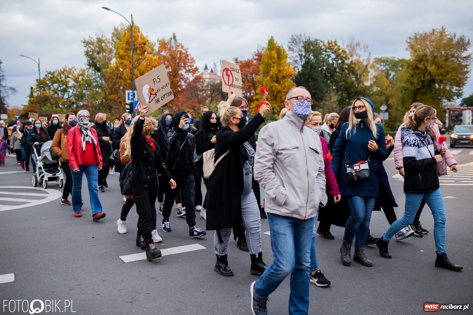 Zdjęcie w galerii na portalu naszraciborz.pl: Zakaz aborcji. Racibórz znów protestuje [WIDEO] wiadomości z regionu