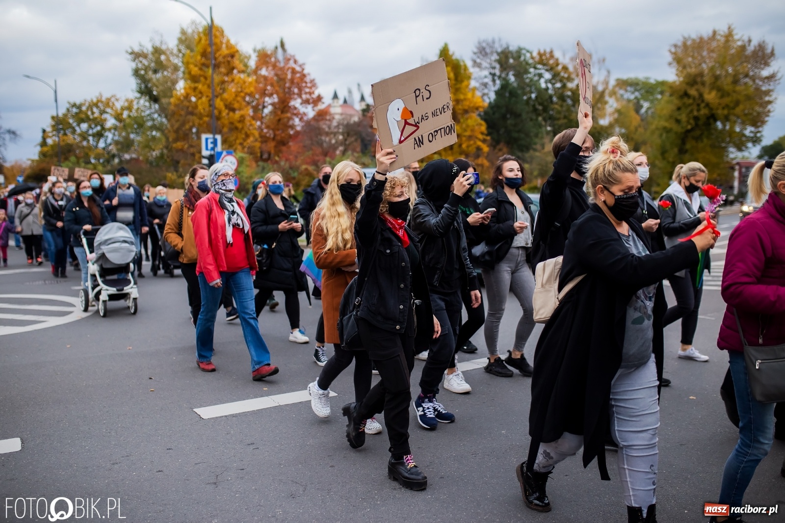 Zdjęcie w galerii na portalu naszraciborz.pl: Zakaz aborcji. Racibórz znów protestuje [WIDEO] wiadomości z regionu