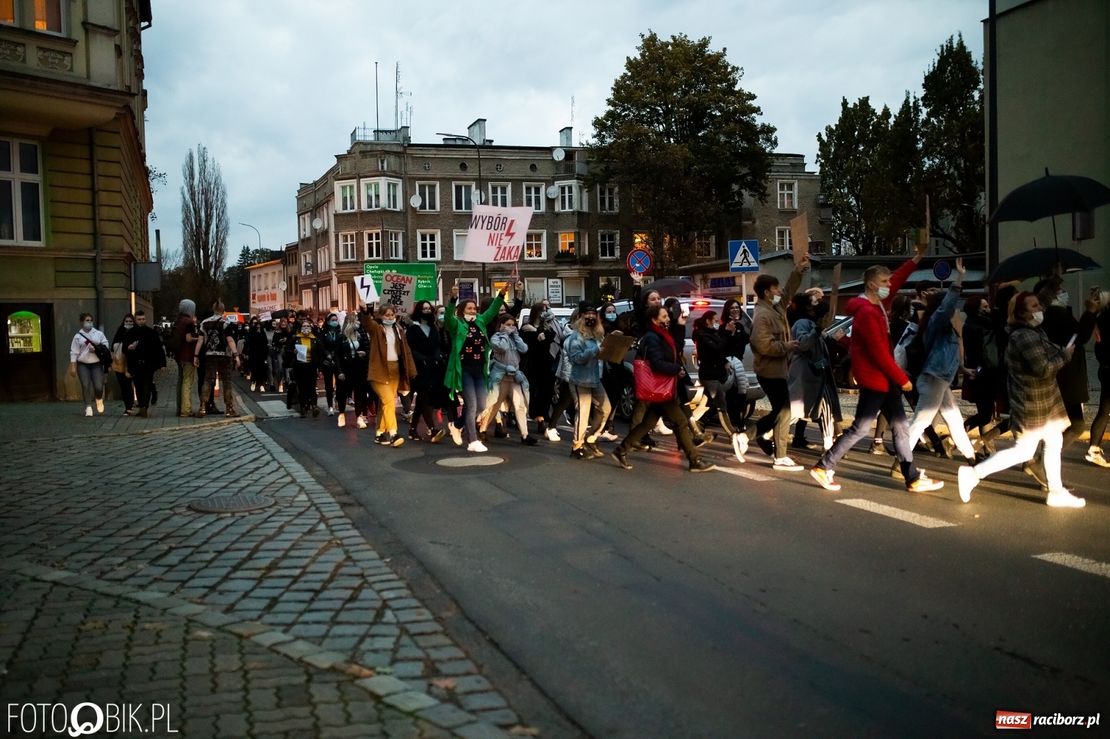 Zdjęcie w galerii na portalu naszraciborz.pl: Zakaz aborcji. Racibórz znów protestuje [WIDEO] wiadomości z regionu