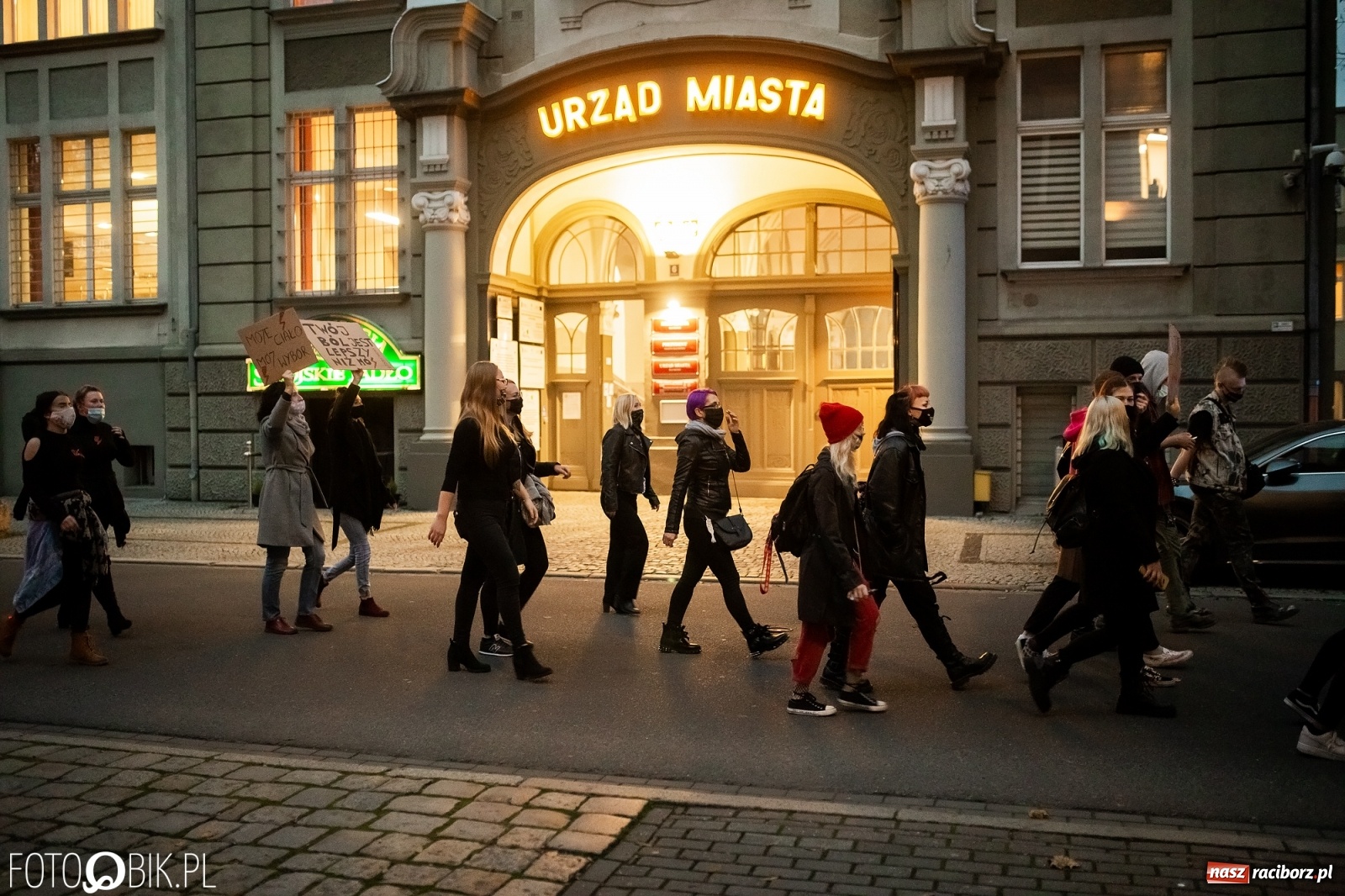 Zdjęcie w galerii na portalu naszraciborz.pl: Zakaz aborcji. Racibórz znów protestuje [WIDEO] wiadomości z regionu