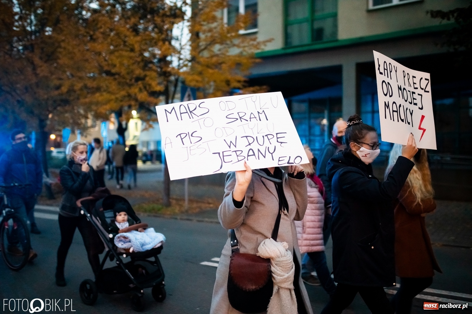 Zdjęcie w galerii na portalu naszraciborz.pl: Zakaz aborcji. Racibórz znów protestuje [WIDEO] wiadomości z regionu