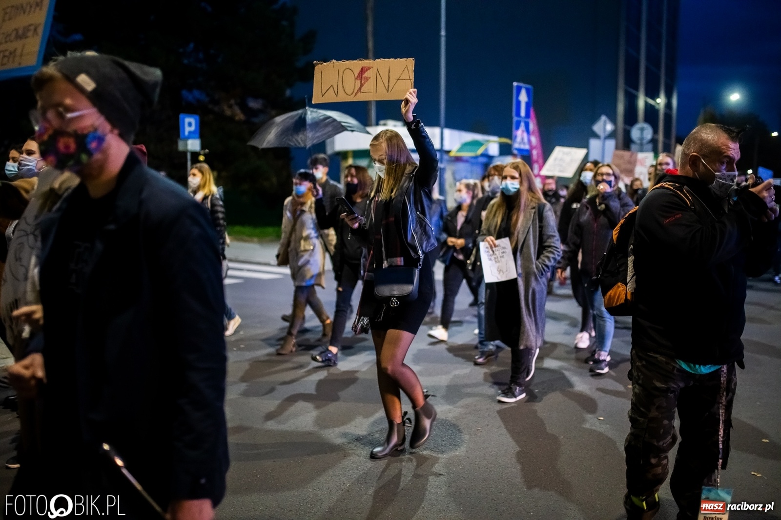 Zdjęcie w galerii na portalu naszraciborz.pl: Zakaz aborcji. Racibórz znów protestuje [WIDEO] wiadomości z regionu