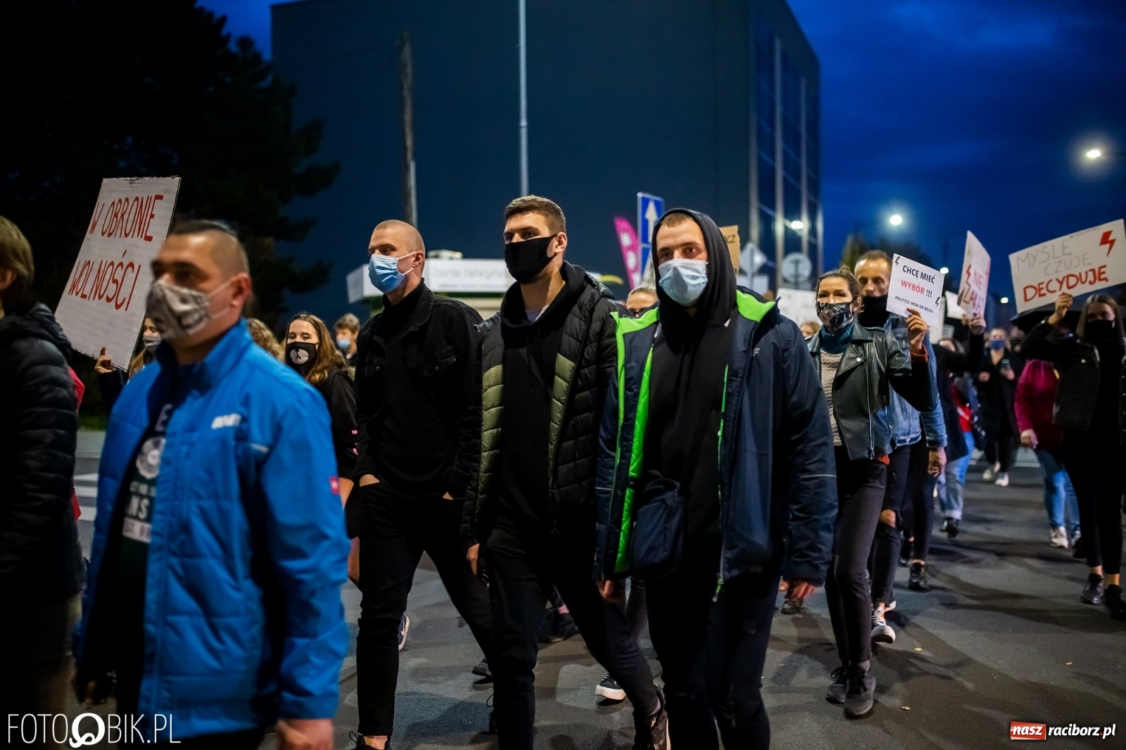 Zdjęcie w galerii na portalu naszraciborz.pl: Zakaz aborcji. Racibórz znów protestuje [WIDEO] wiadomości z regionu