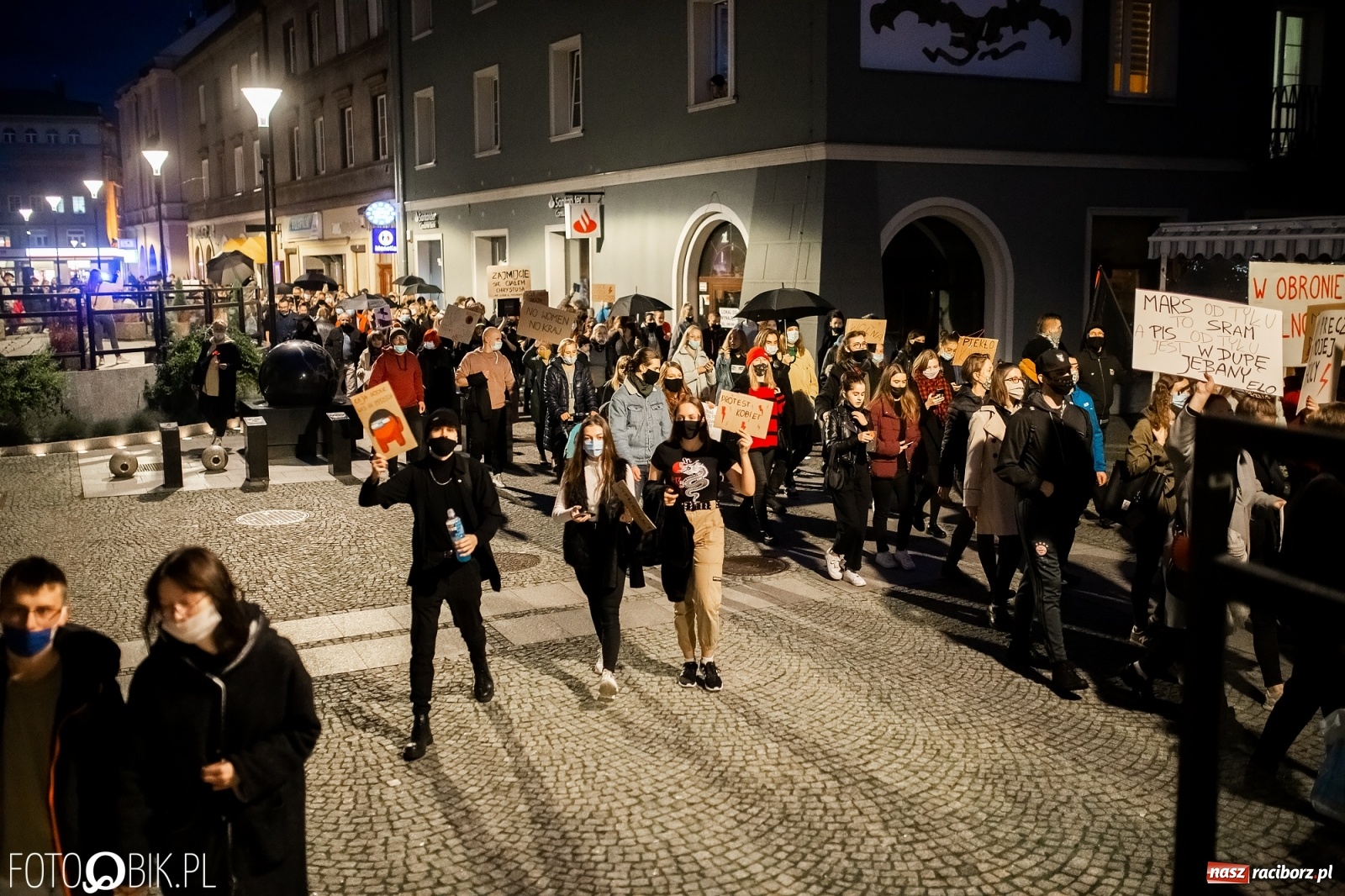 Zdjęcie w galerii na portalu naszraciborz.pl: Zakaz aborcji. Racibórz znów protestuje [WIDEO] wiadomości z regionu