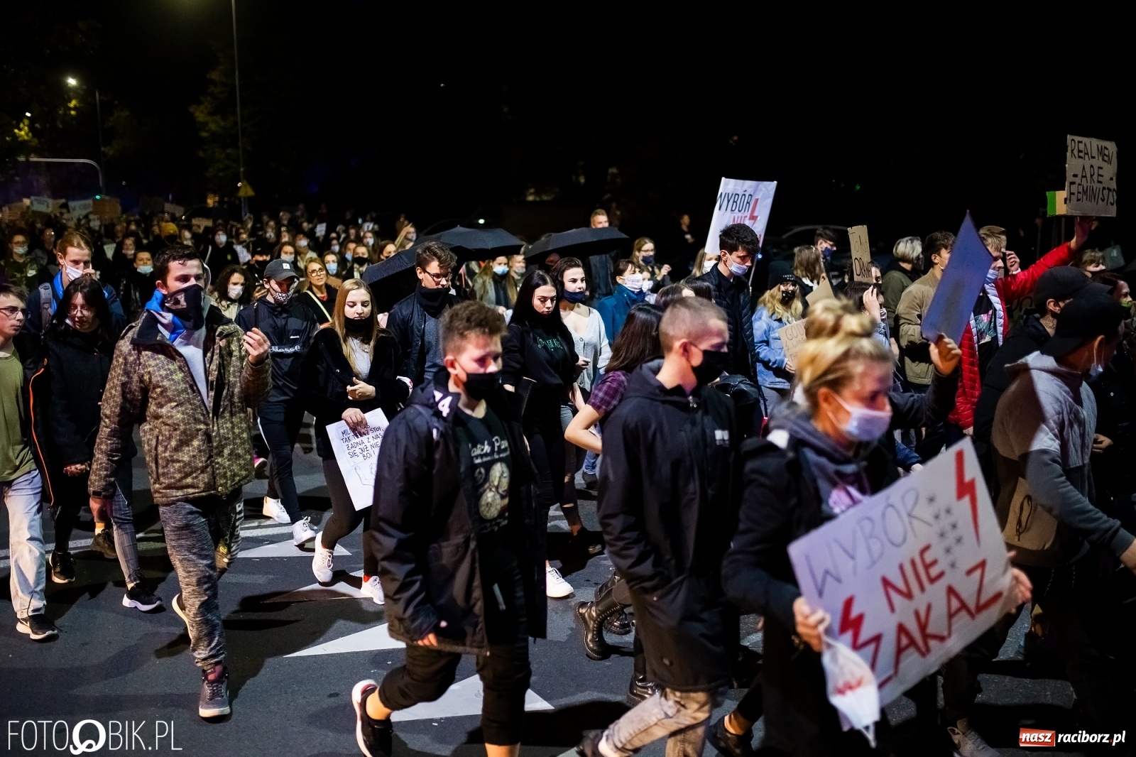 Zdjęcie w galerii na portalu naszraciborz.pl: Zakaz aborcji. Racibórz znów protestuje [WIDEO] wiadomości z regionu