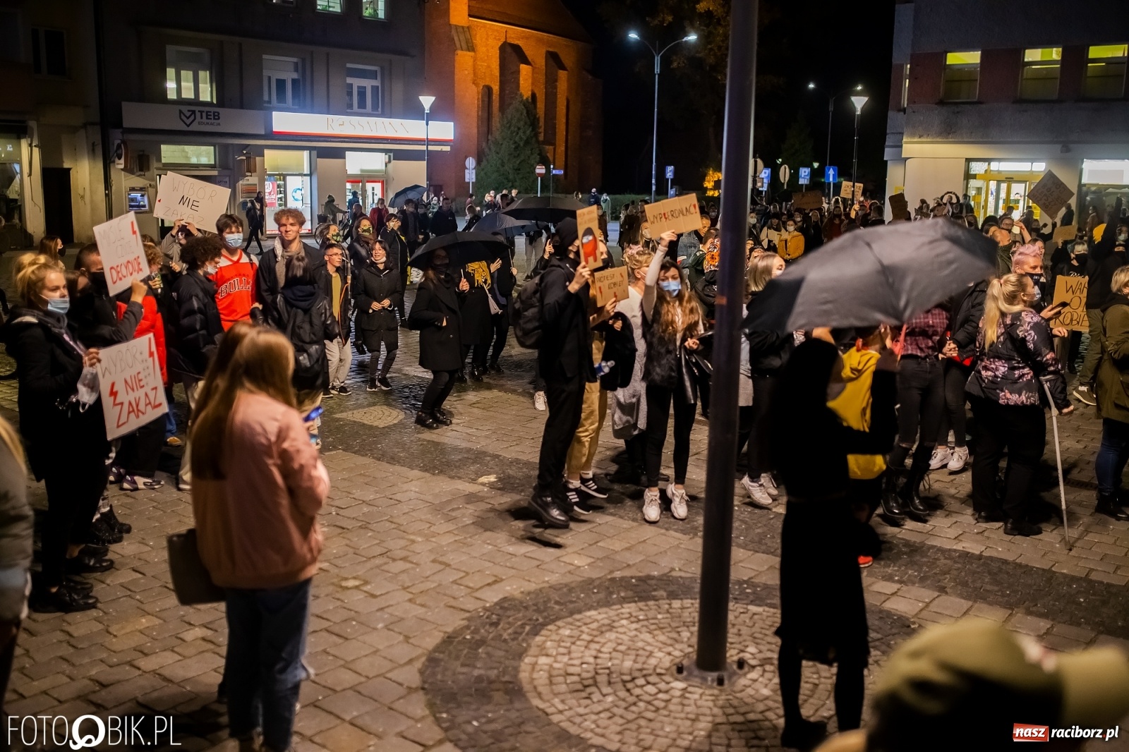 Zdjęcie w galerii na portalu naszraciborz.pl: Zakaz aborcji. Racibórz znów protestuje [WIDEO] wiadomości z regionu