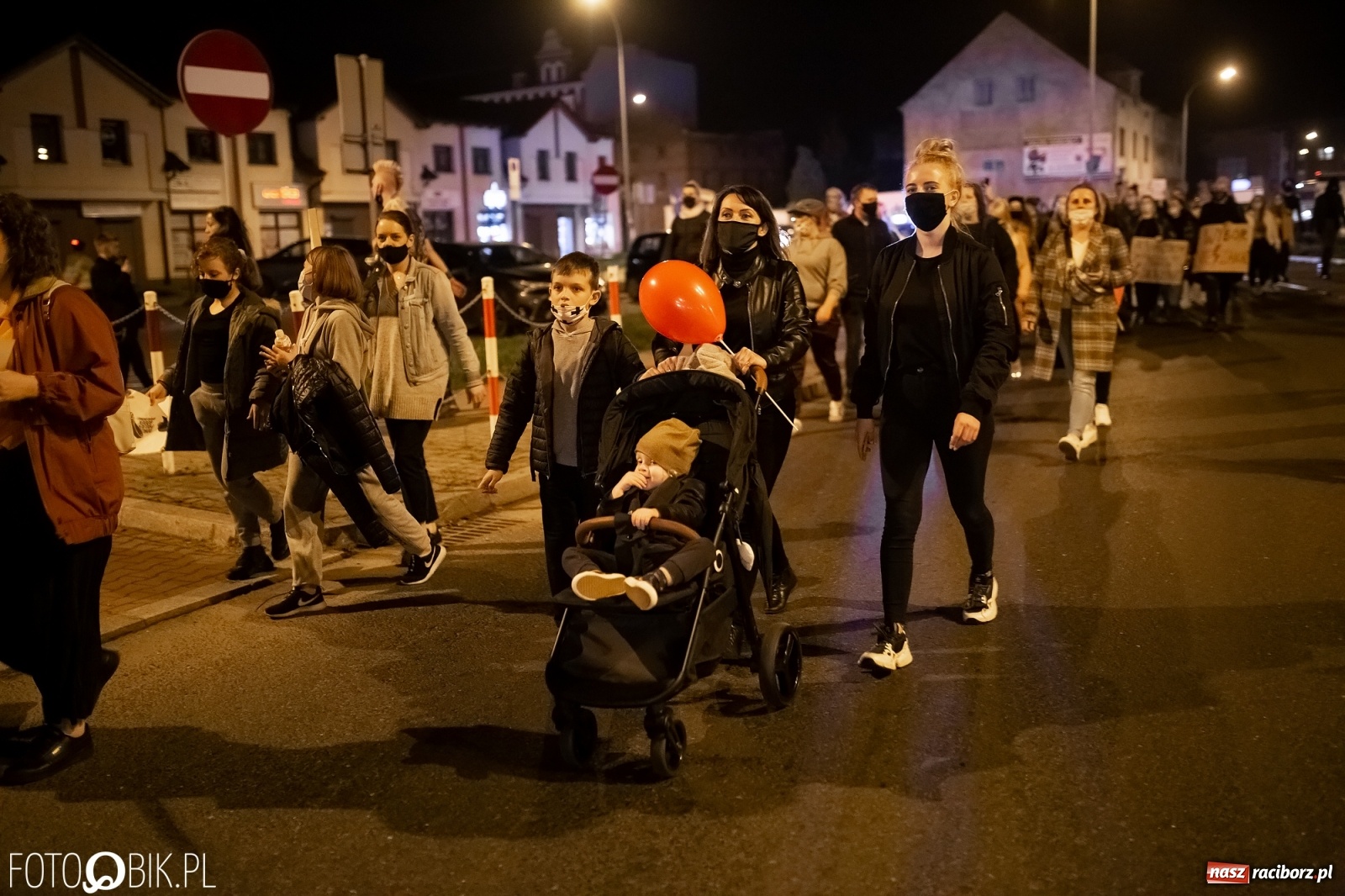 Zdjęcie w galerii na portalu naszraciborz.pl: Zakaz aborcji. Racibórz znów protestuje [WIDEO] wiadomości z regionu