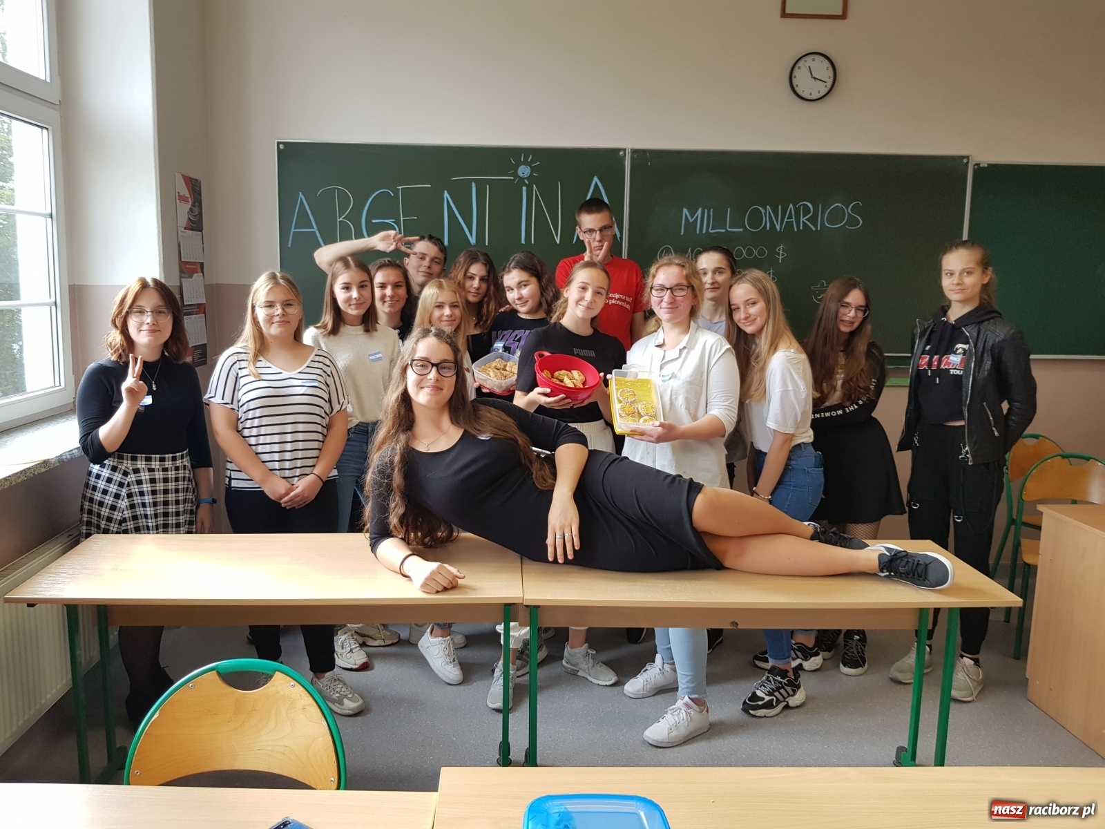 Zdjęcie w galerii na portalu naszraciborz.pl: Tydzień języka hiszpańskiego w II LO [FOTO i WIDEO] wiadomości z regionu