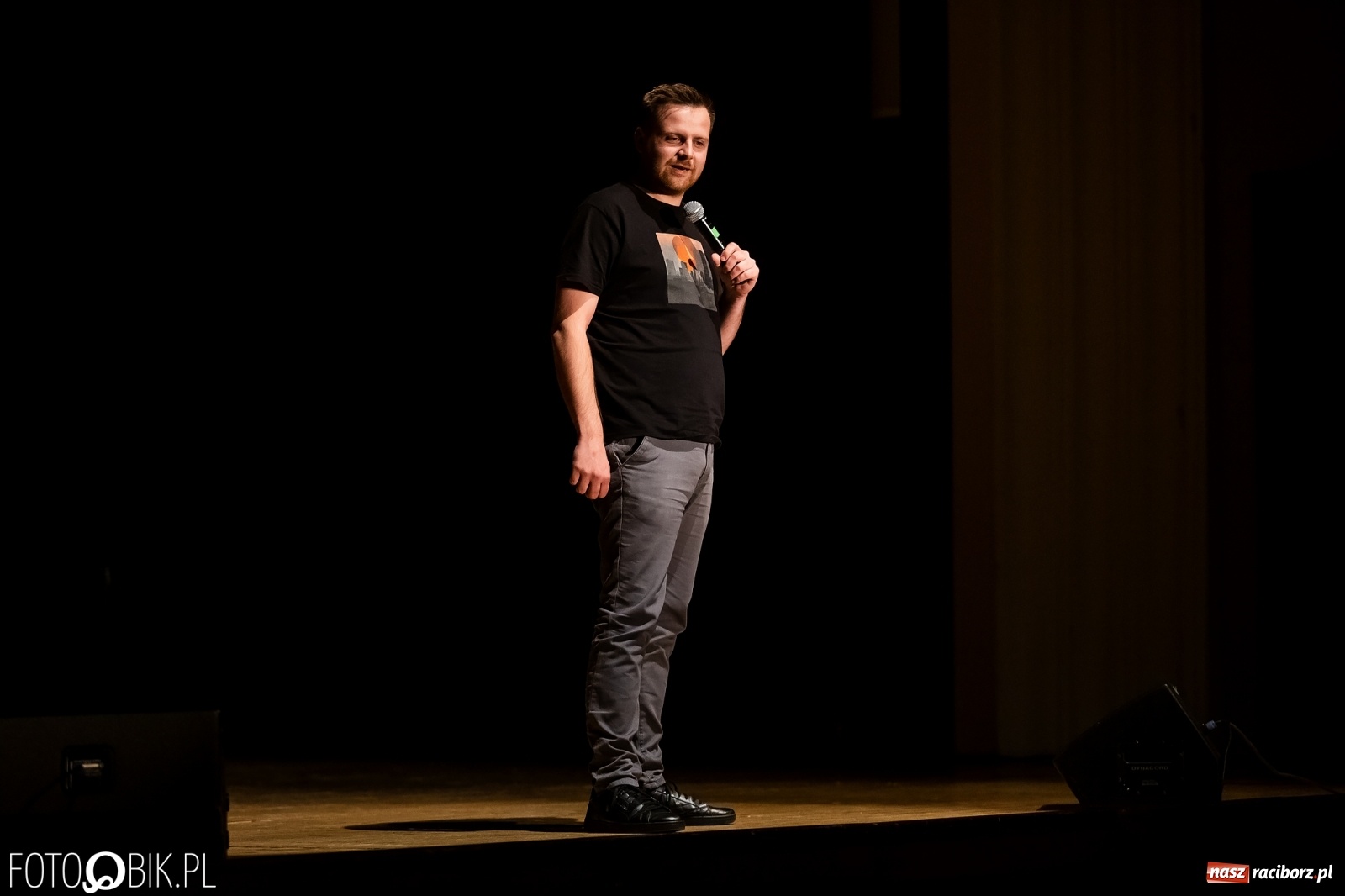 Zdjęcie w galerii na portalu naszraciborz.pl: Piotr Zola Szulowski wystąpił przed raciborską publicznością  wiadomości z regionu