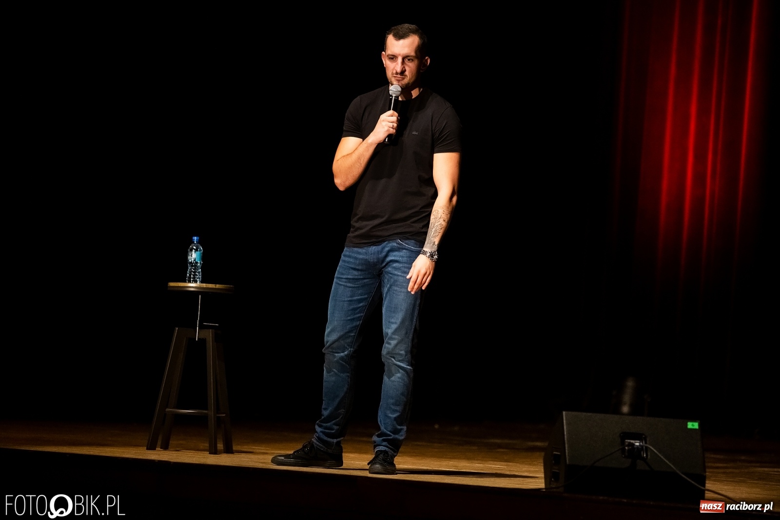 Zdjęcie w galerii na portalu naszraciborz.pl: Piotr Zola Szulowski wystąpił przed raciborską publicznością  wiadomości z regionu