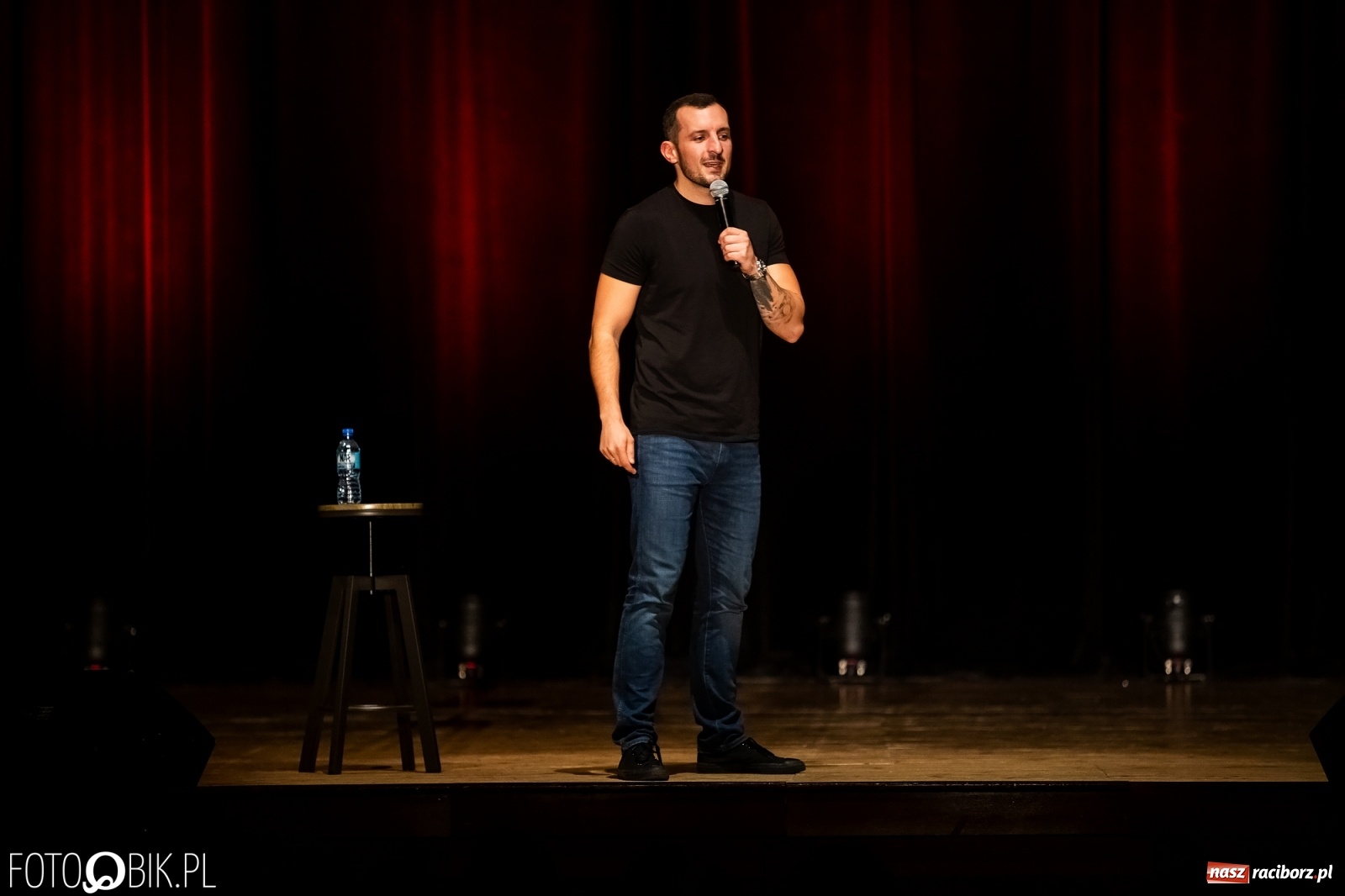 Zdjęcie w galerii na portalu naszraciborz.pl: Piotr Zola Szulowski wystąpił przed raciborską publicznością  wiadomości z regionu