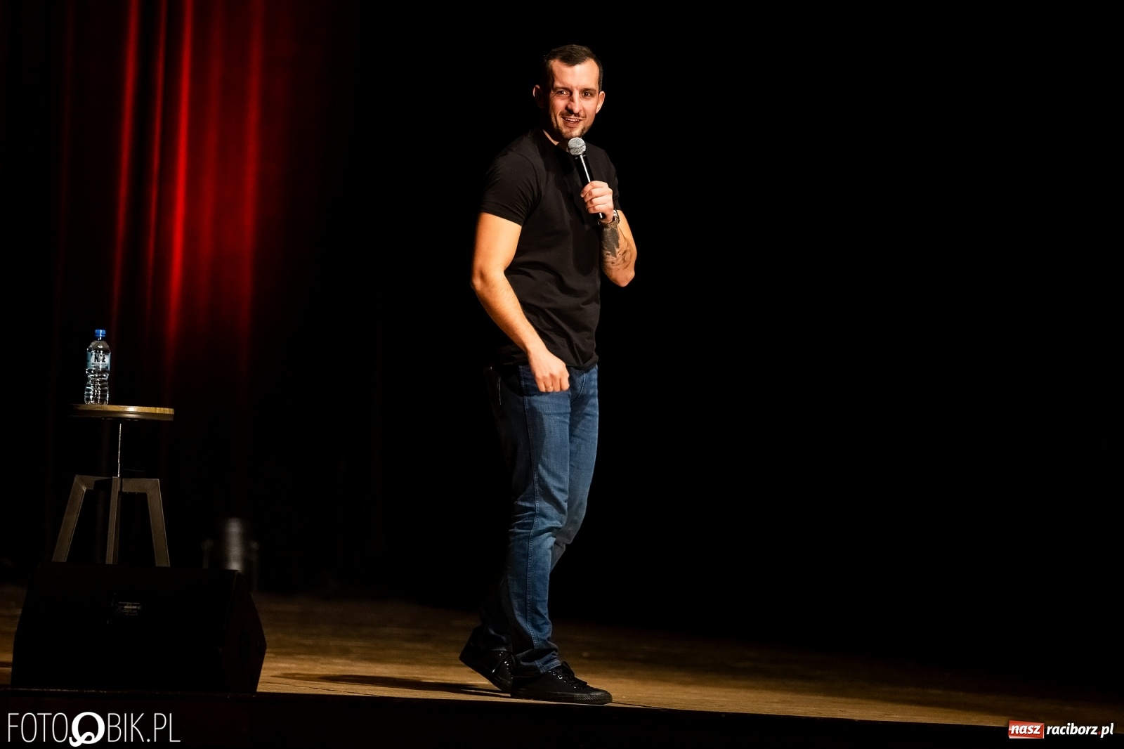 Zdjęcie w galerii na portalu naszraciborz.pl: Piotr Zola Szulowski wystąpił przed raciborską publicznością  wiadomości z regionu