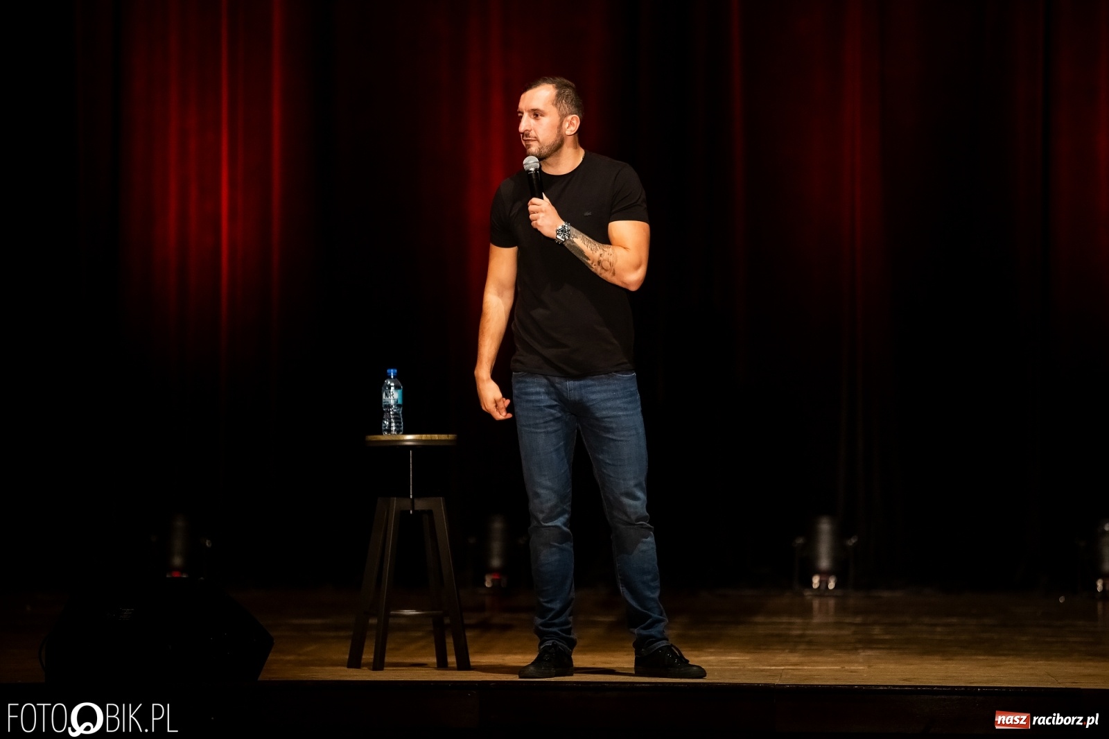 Zdjęcie w galerii na portalu naszraciborz.pl: Piotr Zola Szulowski wystąpił przed raciborską publicznością  wiadomości z regionu