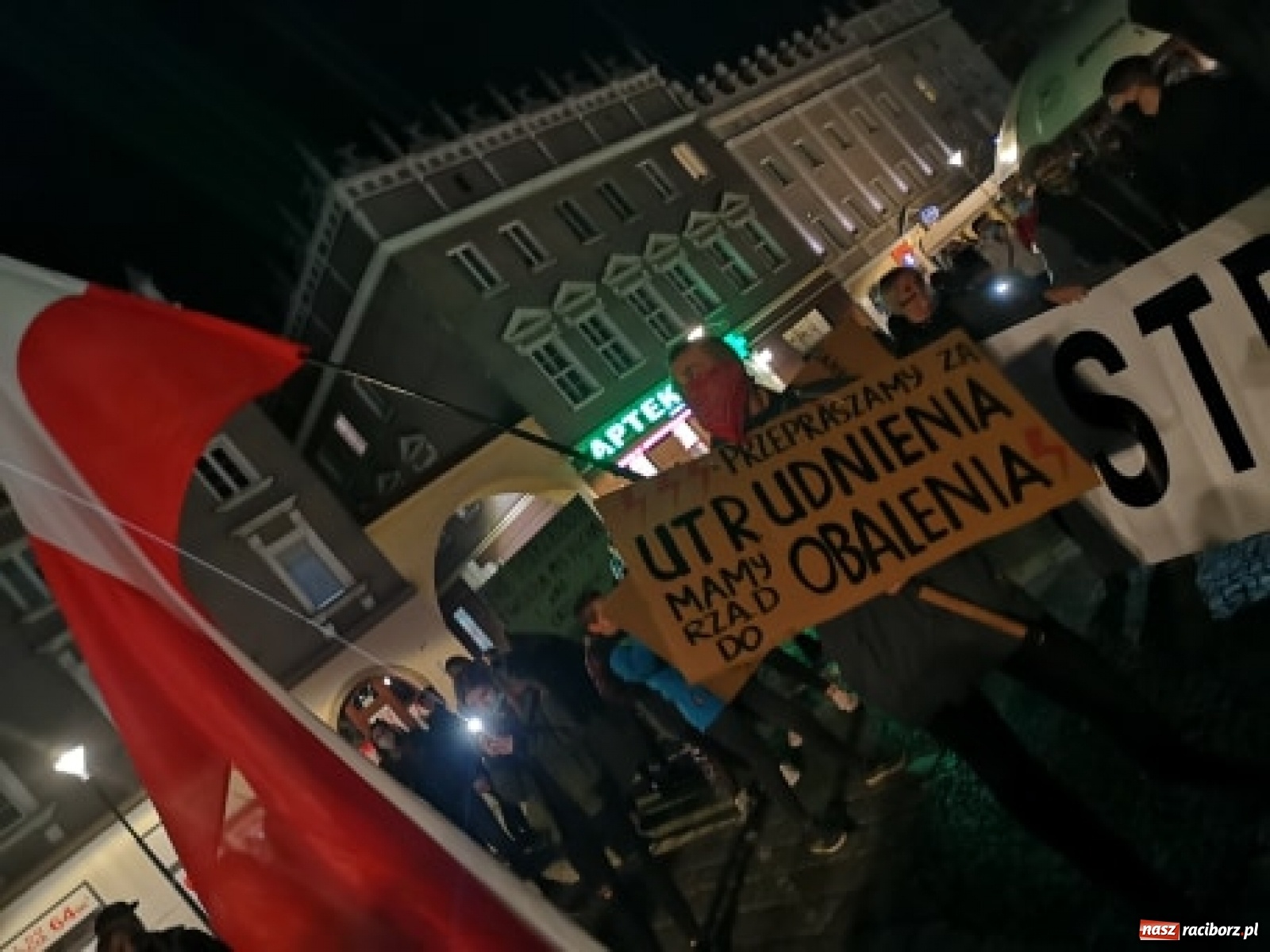 Zdjęcie w galerii na portalu naszraciborz.pl: Racibórz w onet.pl. Protest w małym mieście. Też chcemy pokazać, że się nie zgadzamy  wiadomości z regionu
