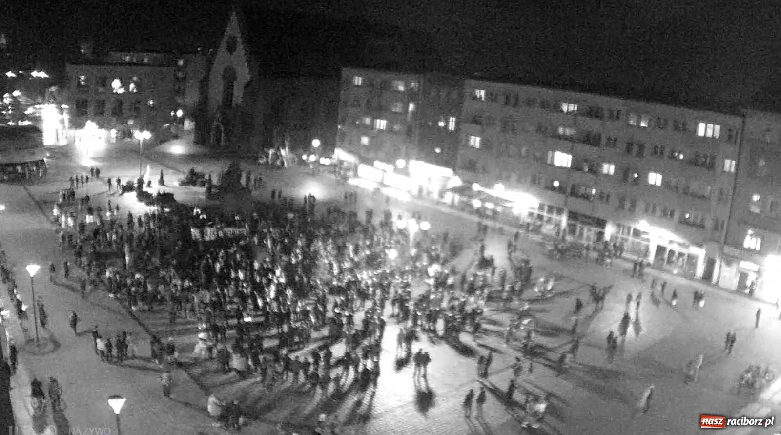 Zdjęcie w galerii na portalu naszraciborz.pl: Racibórz w onet.pl. Protest w małym mieście. Też chcemy pokazać, że się nie zgadzamy  wiadomości z regionu