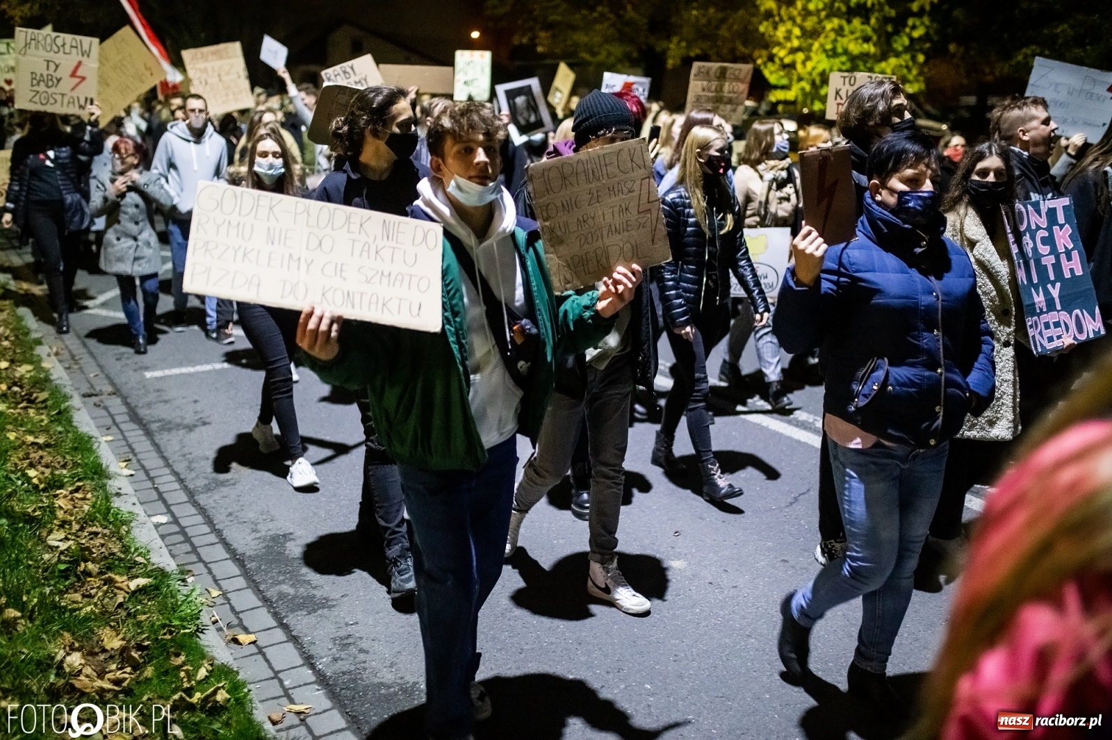 Zdjęcie w galerii na portalu naszraciborz.pl: Racibórz w onet.pl. Protest w małym mieście. Też chcemy pokazać, że się nie zgadzamy  wiadomości z regionu