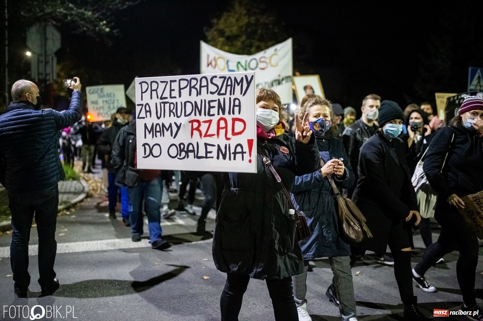 Zdjęcie w galerii na portalu naszraciborz.pl: Racibórz w onet.pl. Protest w małym mieście. Też chcemy pokazać, że się nie zgadzamy  wiadomości z regionu
