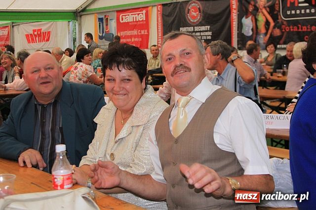 Zdjęcie w galerii na portalu naszraciborz.pl: Śląska muzyka, wice i piwo wiadomości z regionu