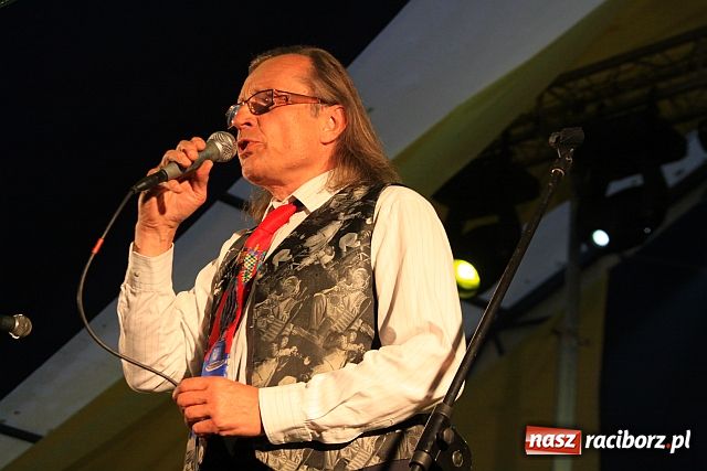 Zdjęcie w galerii na portalu naszraciborz.pl: Śląska muzyka, wice i piwo wiadomości z regionu