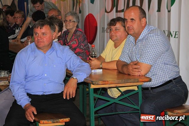 Zdjęcie w galerii na portalu naszraciborz.pl: Śląska muzyka, wice i piwo wiadomości z regionu