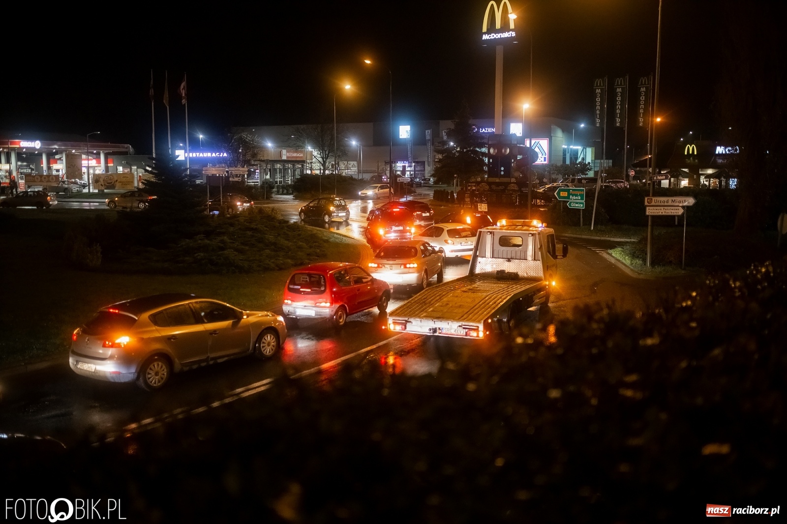 Zdjęcie w galerii na portalu naszraciborz.pl: Czwarty protest w Raciborzu, tym razem kreatywny i samochodowy [WIDEO] wiadomości z regionu
