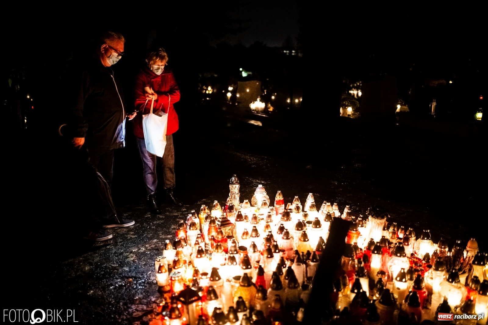 Zdjęcie w galerii na portalu naszraciborz.pl: Jest rozporządzenie w sprawie zamknięcia cmentarzy. Raciborskie Jeruzalem dziś i w piątkowy wieczór wiadomości z regionu