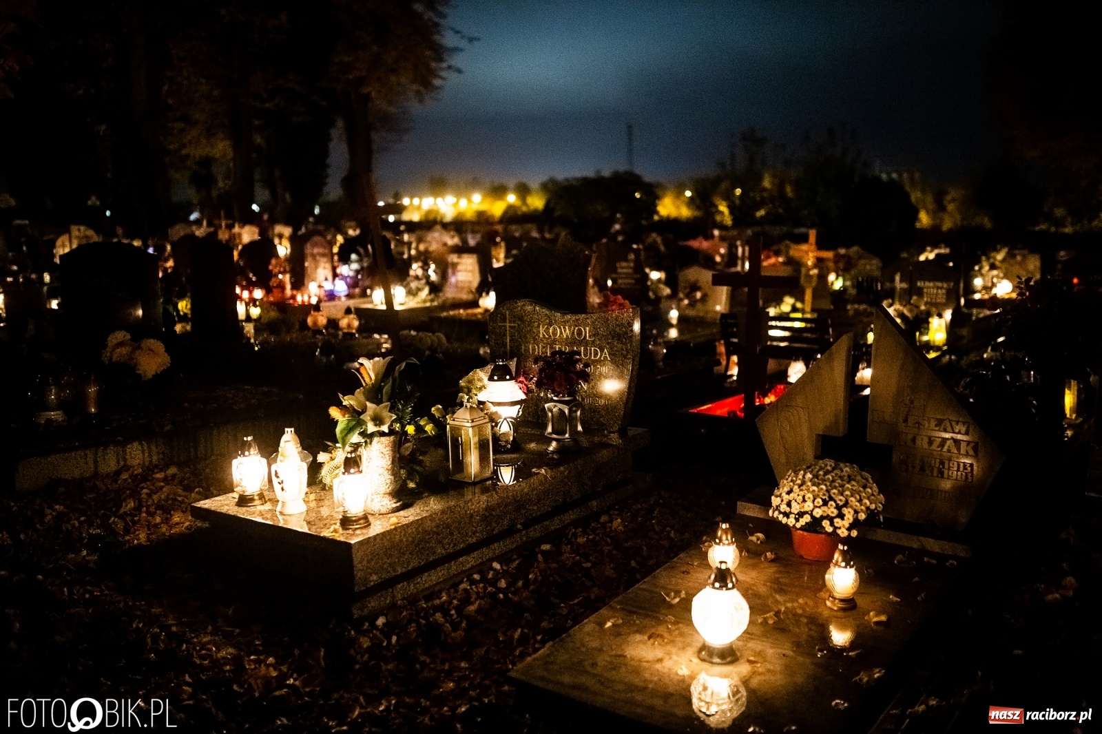 Zdjęcie w galerii na portalu naszraciborz.pl: Jest rozporządzenie w sprawie zamknięcia cmentarzy. Raciborskie Jeruzalem dziś i w piątkowy wieczór wiadomości z regionu
