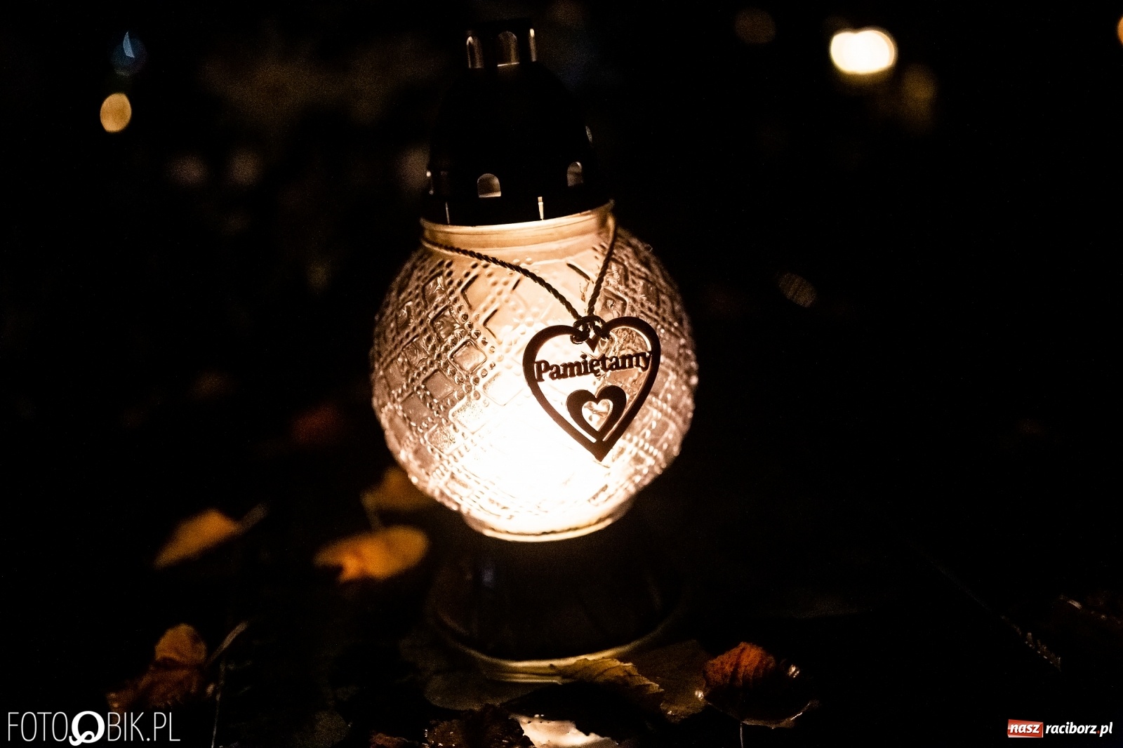 Zdjęcie w galerii na portalu naszraciborz.pl: Jest rozporządzenie w sprawie zamknięcia cmentarzy. Raciborskie Jeruzalem dziś i w piątkowy wieczór wiadomości z regionu