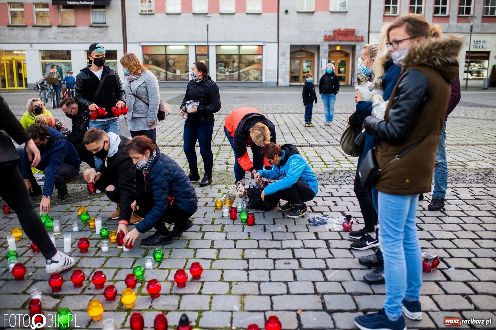 Zdjęcie w galerii na portalu naszraciborz.pl: Akcja na raciborskim Rynku [FOTO i WIDEO]  wiadomości z regionu