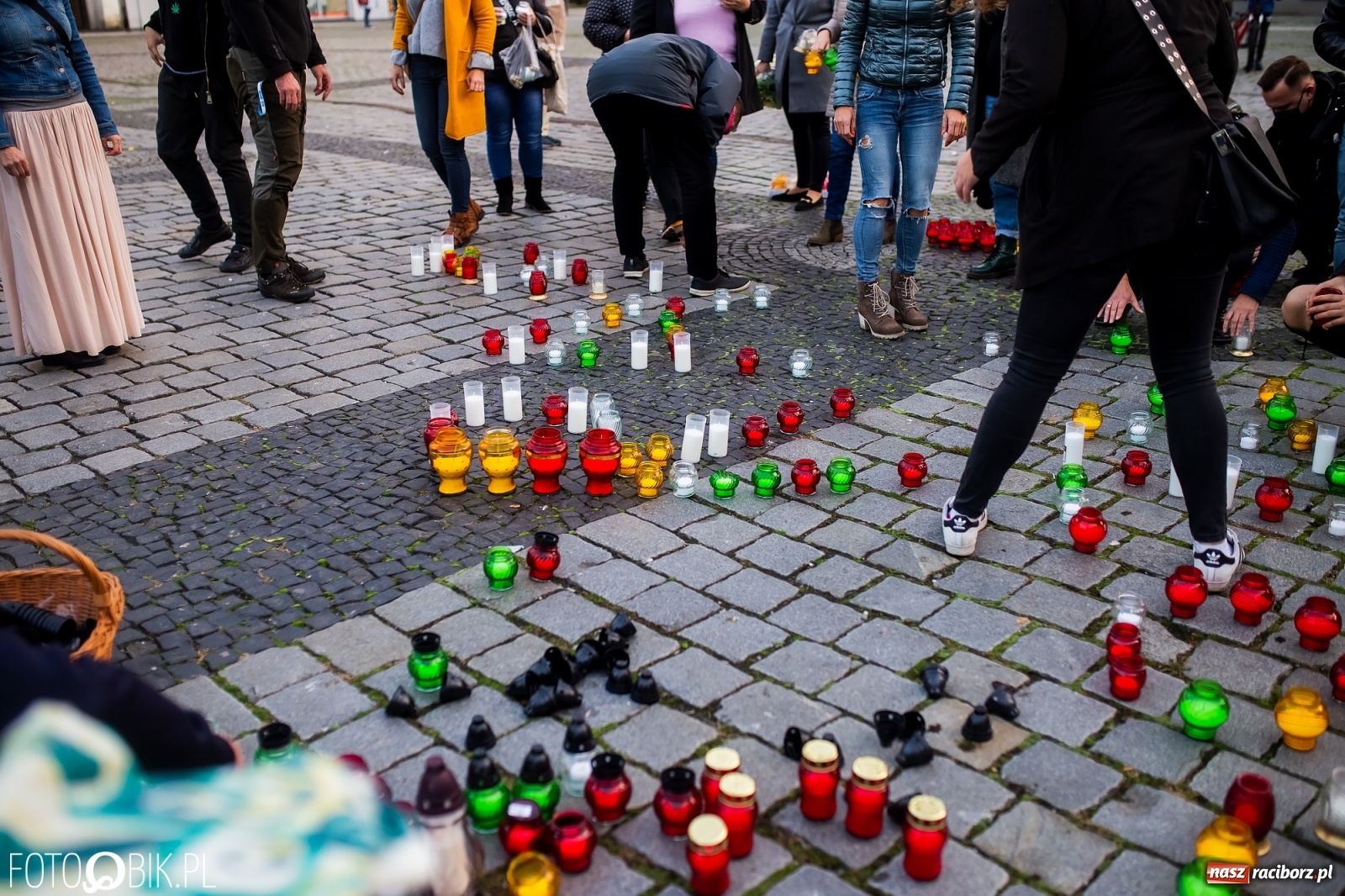 Zdjęcie w galerii na portalu naszraciborz.pl: Akcja na raciborskim Rynku [FOTO i WIDEO]  wiadomości z regionu