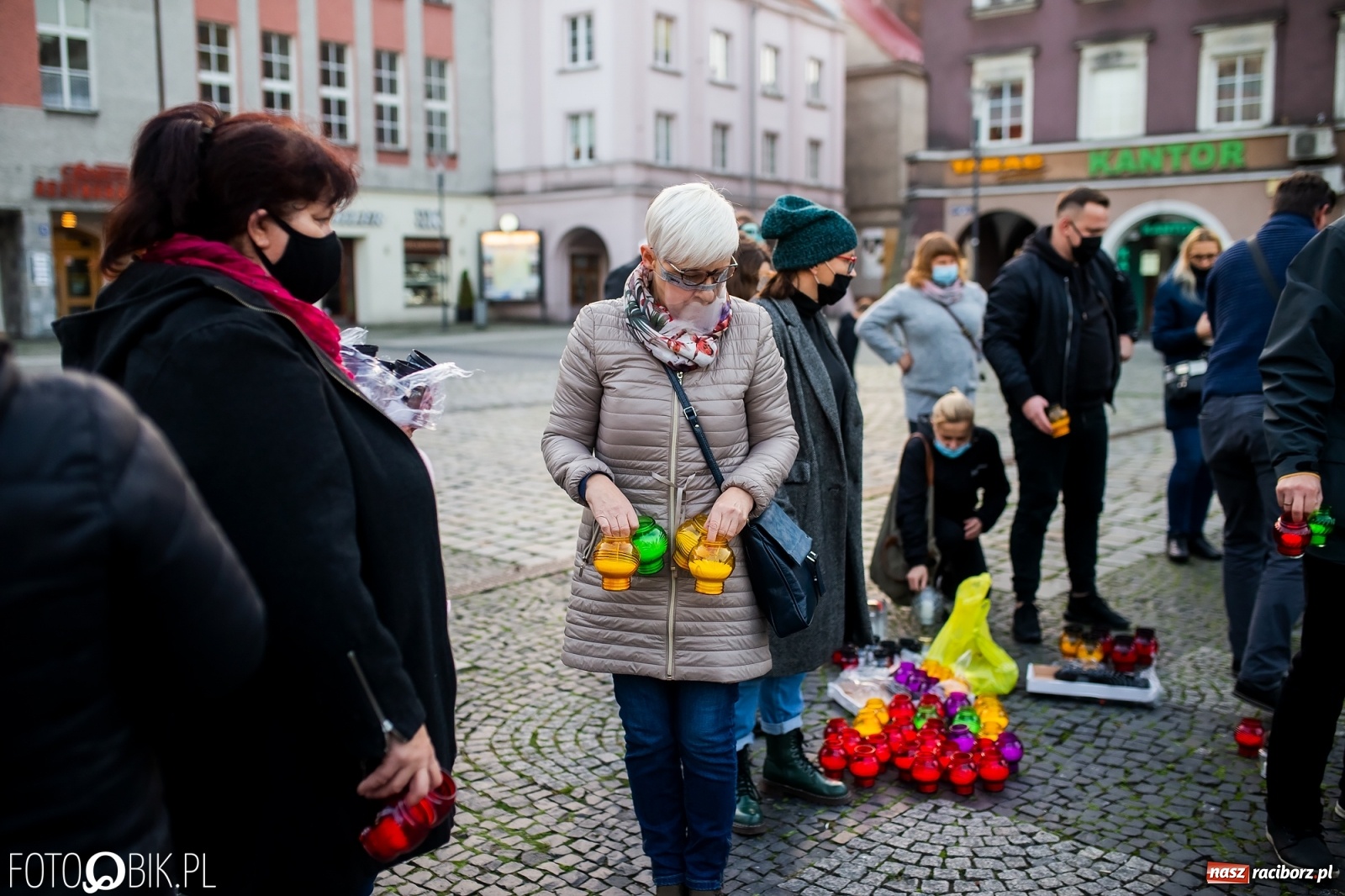Zdjęcie w galerii na portalu naszraciborz.pl: Akcja na raciborskim Rynku [FOTO i WIDEO]  wiadomości z regionu