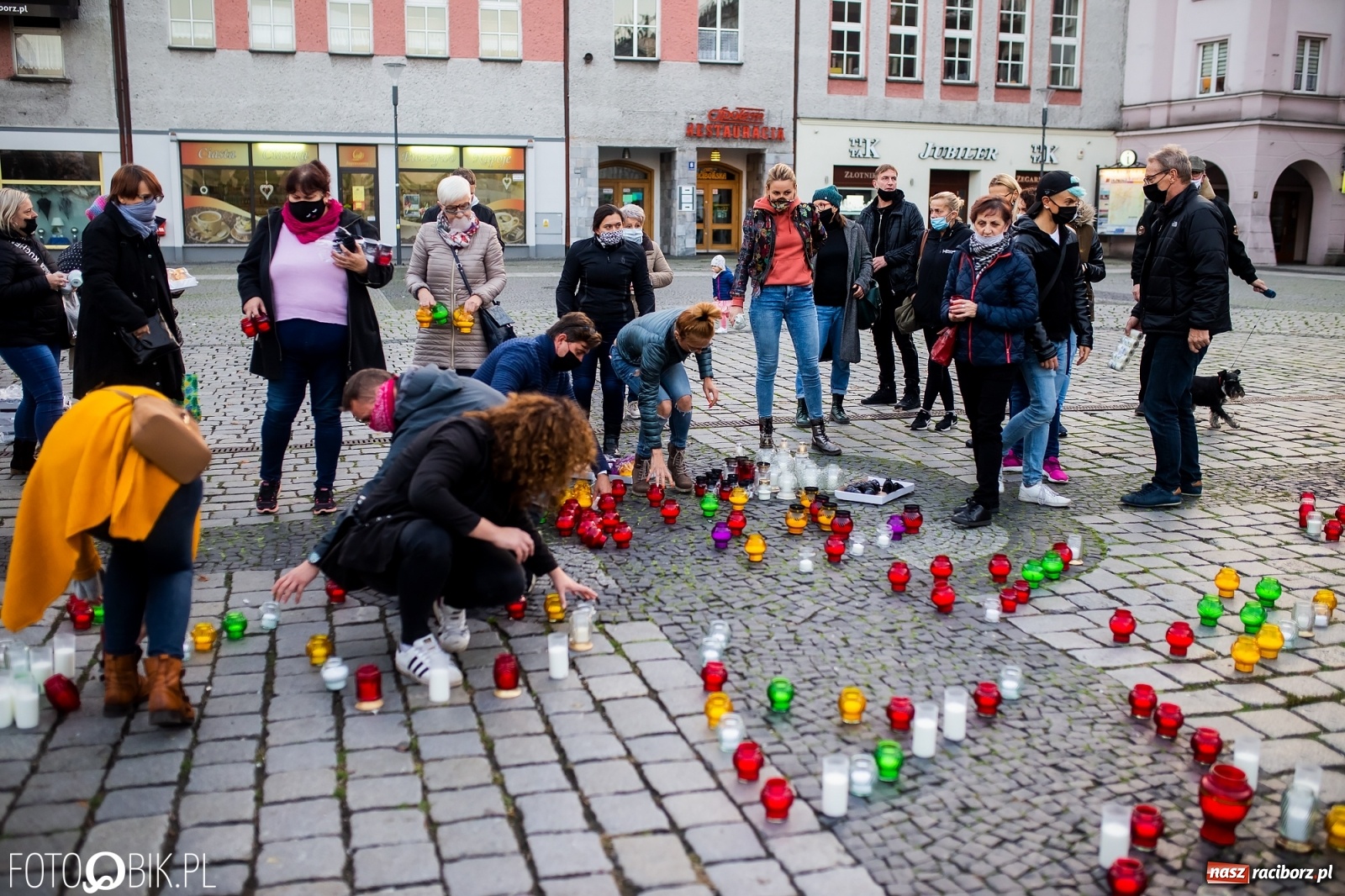 Zdjęcie w galerii na portalu naszraciborz.pl: Akcja na raciborskim Rynku [FOTO i WIDEO]  wiadomości z regionu