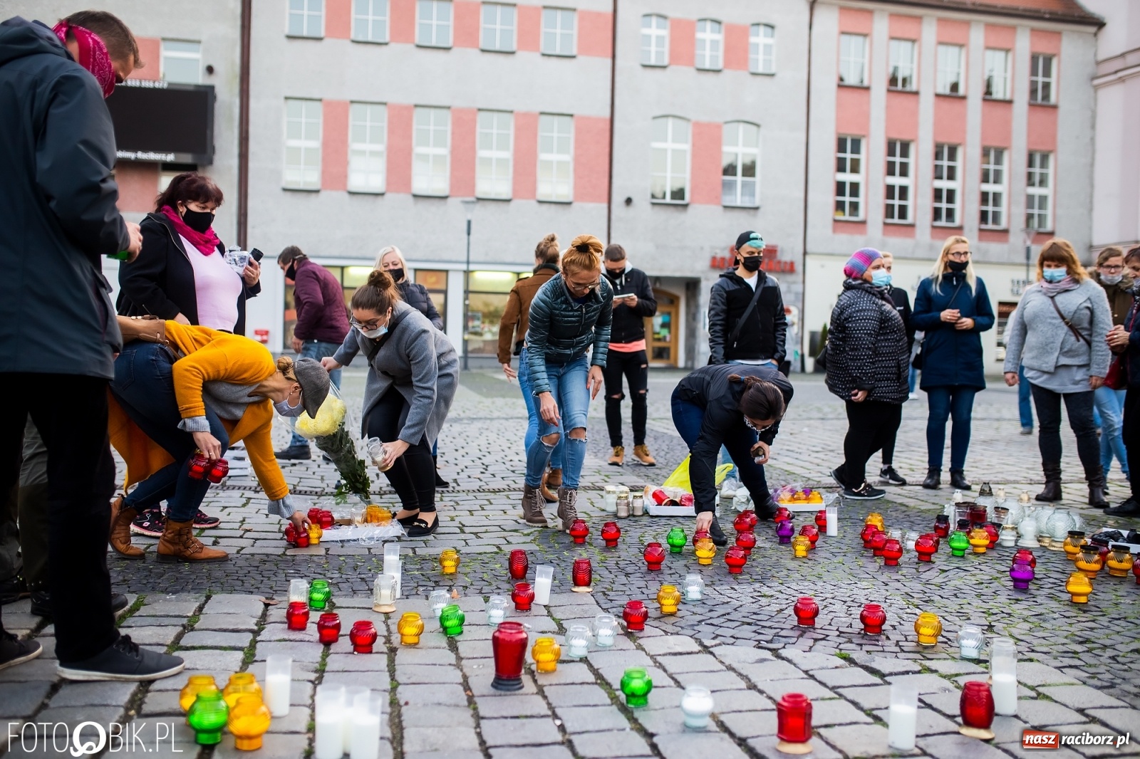Zdjęcie w galerii na portalu naszraciborz.pl: Akcja na raciborskim Rynku [FOTO i WIDEO]  wiadomości z regionu