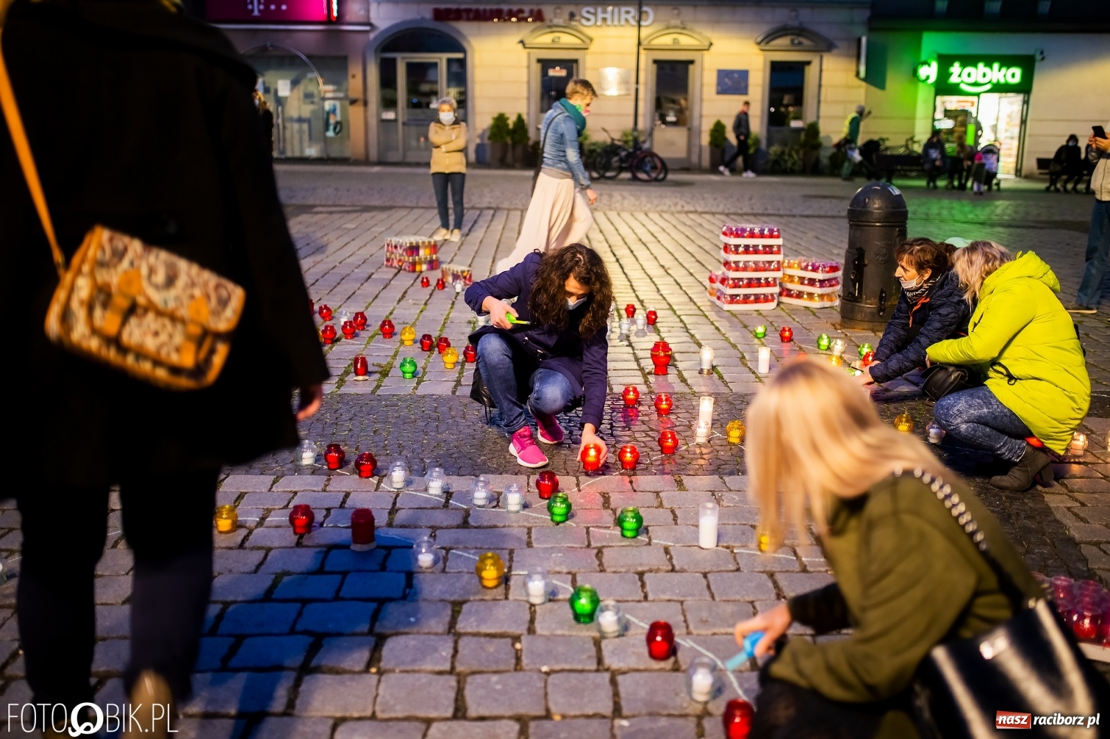 Zdjęcie w galerii na portalu naszraciborz.pl: Akcja na raciborskim Rynku [FOTO i WIDEO]  wiadomości z regionu