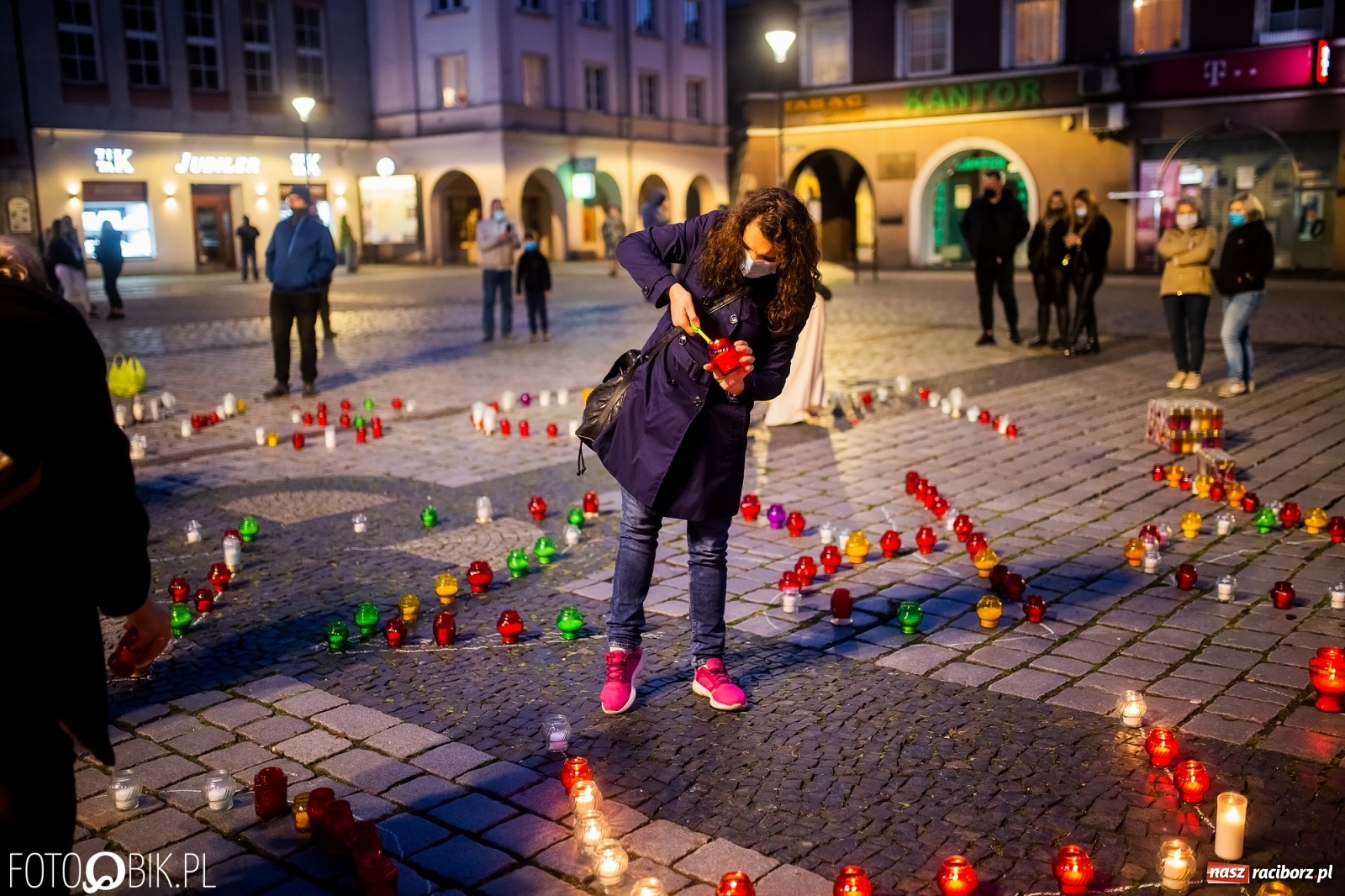 Zdjęcie w galerii na portalu naszraciborz.pl: Akcja na raciborskim Rynku [FOTO i WIDEO]  wiadomości z regionu