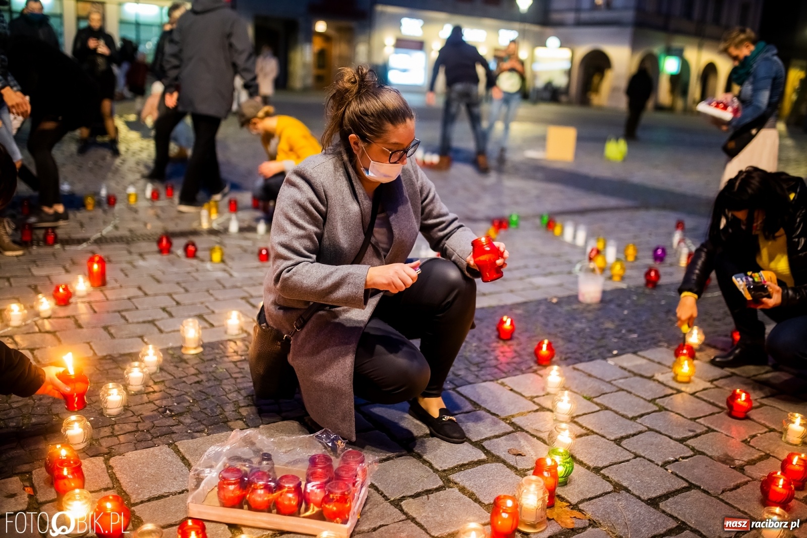 Zdjęcie w galerii na portalu naszraciborz.pl: Akcja na raciborskim Rynku [FOTO i WIDEO]  wiadomości z regionu