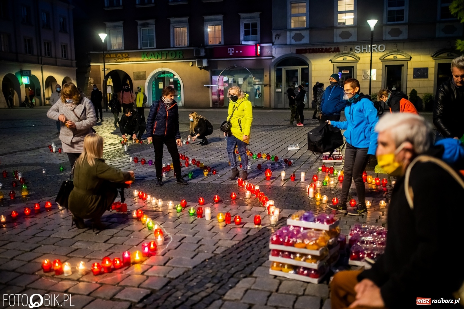 Zdjęcie w galerii na portalu naszraciborz.pl: Akcja na raciborskim Rynku [FOTO i WIDEO]  wiadomości z regionu