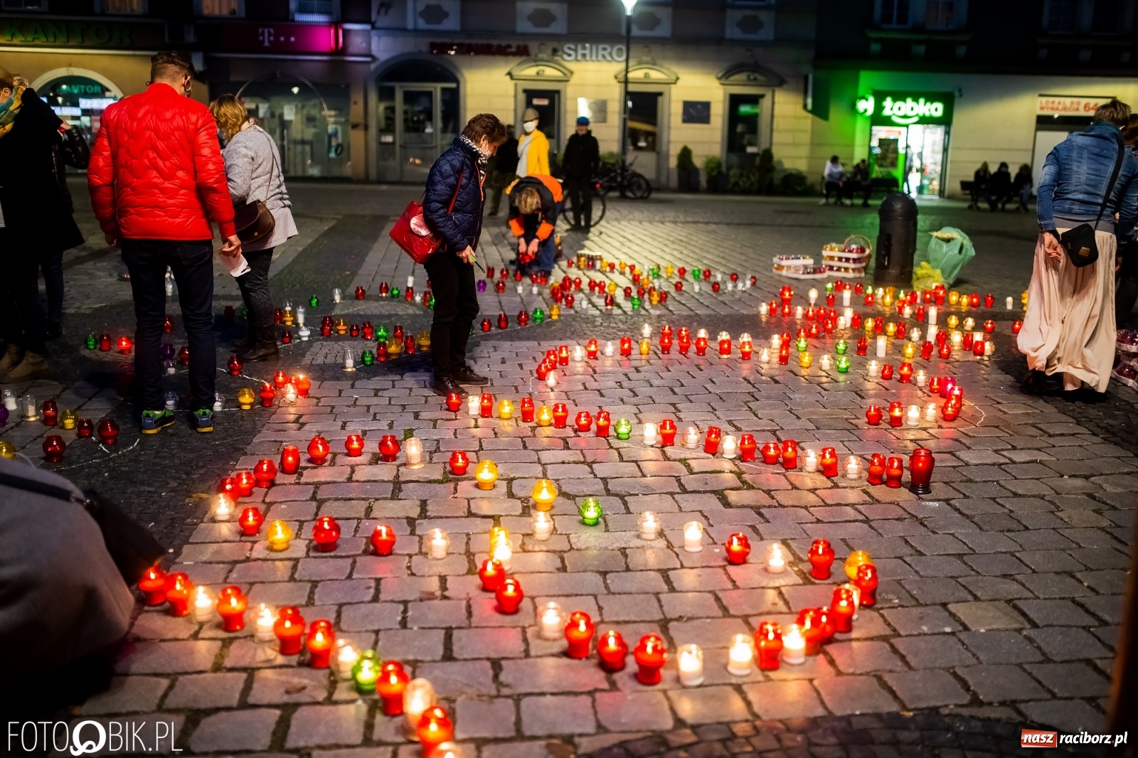 Zdjęcie w galerii na portalu naszraciborz.pl: Akcja na raciborskim Rynku [FOTO i WIDEO]  wiadomości z regionu