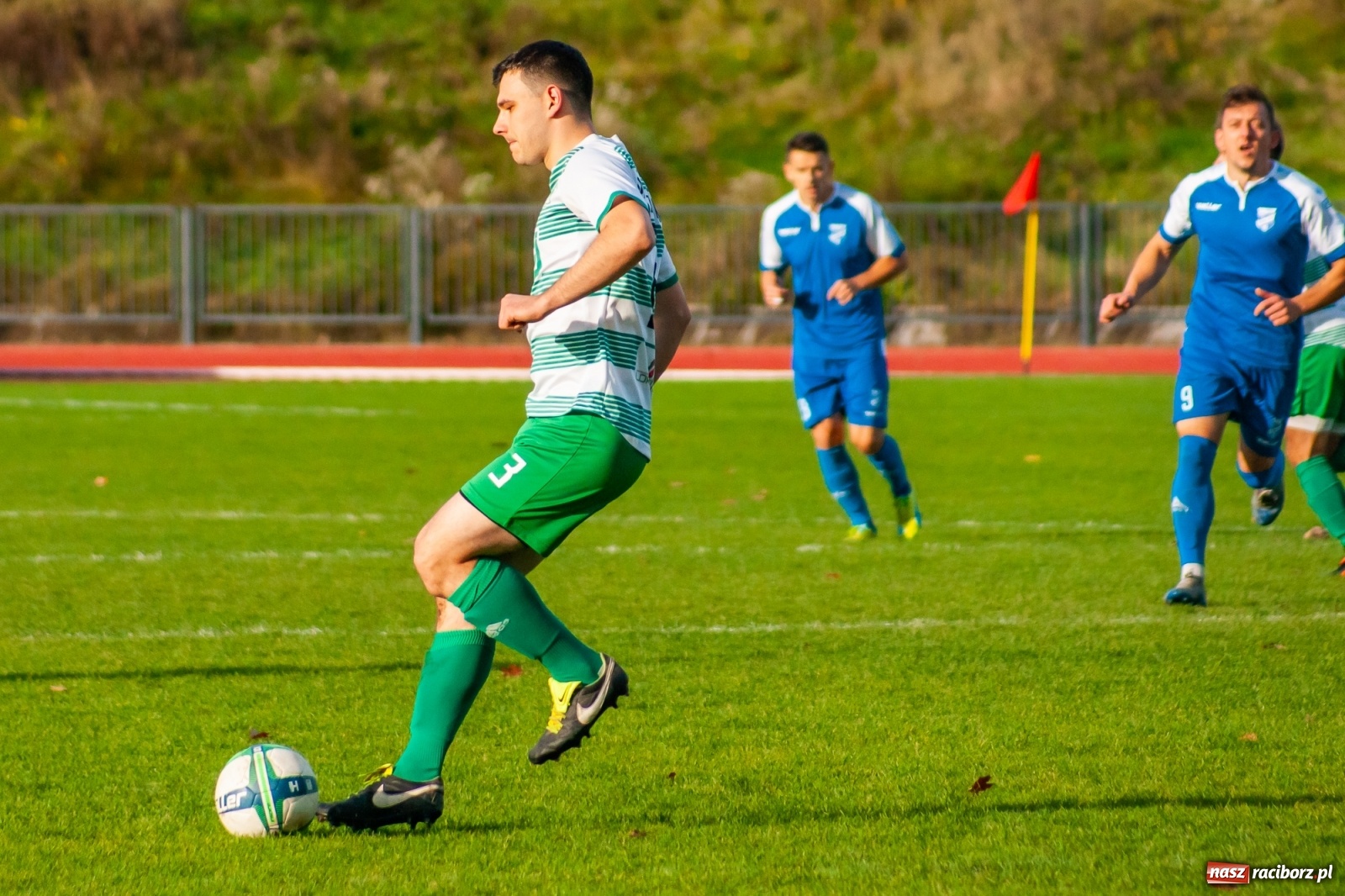 Zdjęcie w galerii na portalu naszraciborz.pl: Kolejna wygrana Unii Racibórz. Gaszowicki Dąb obudził się za późno [FOTO] wiadomości z regionu