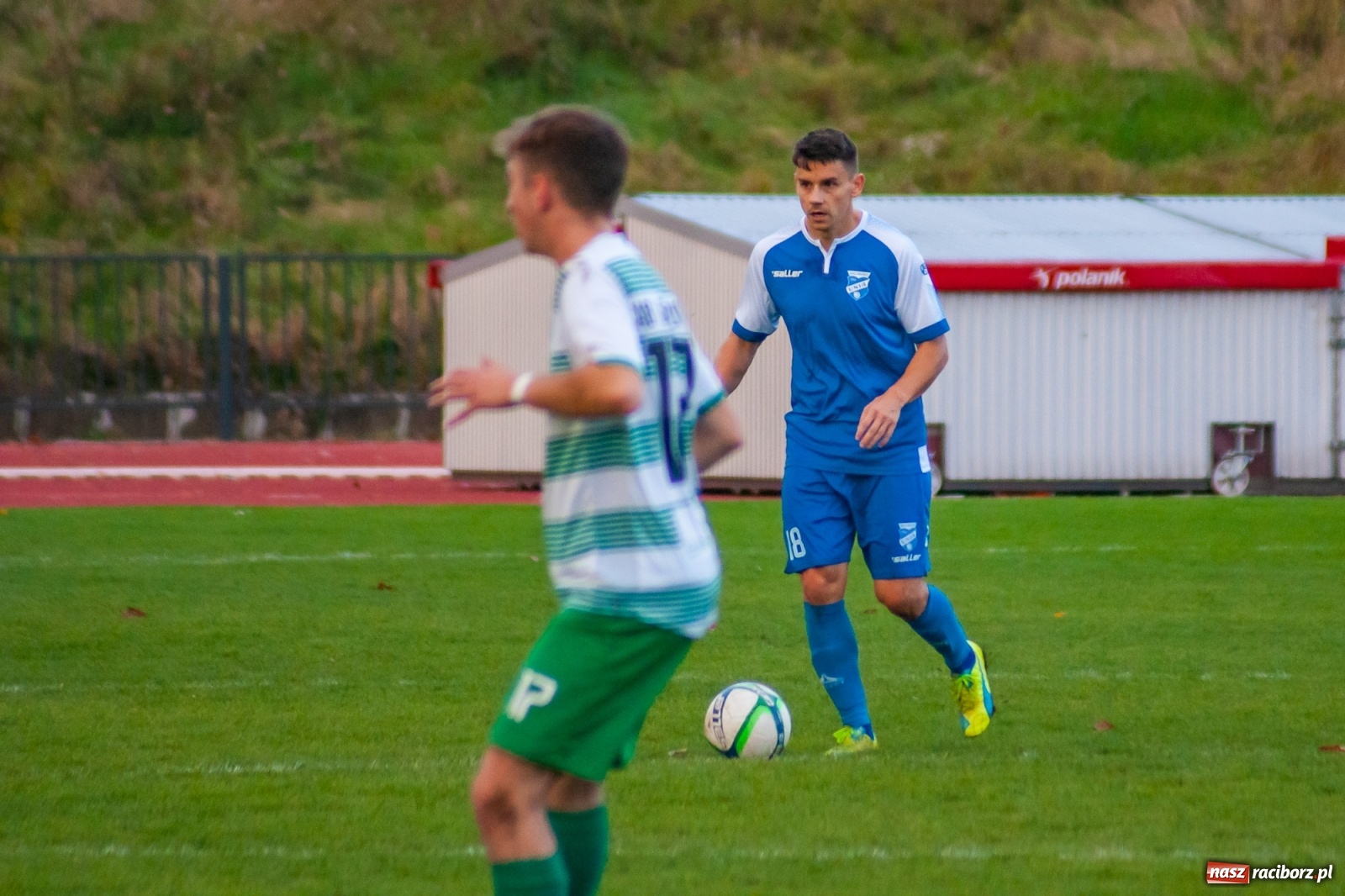 Zdjęcie w galerii na portalu naszraciborz.pl: Kolejna wygrana Unii Racibórz. Gaszowicki Dąb obudził się za późno [FOTO] wiadomości z regionu