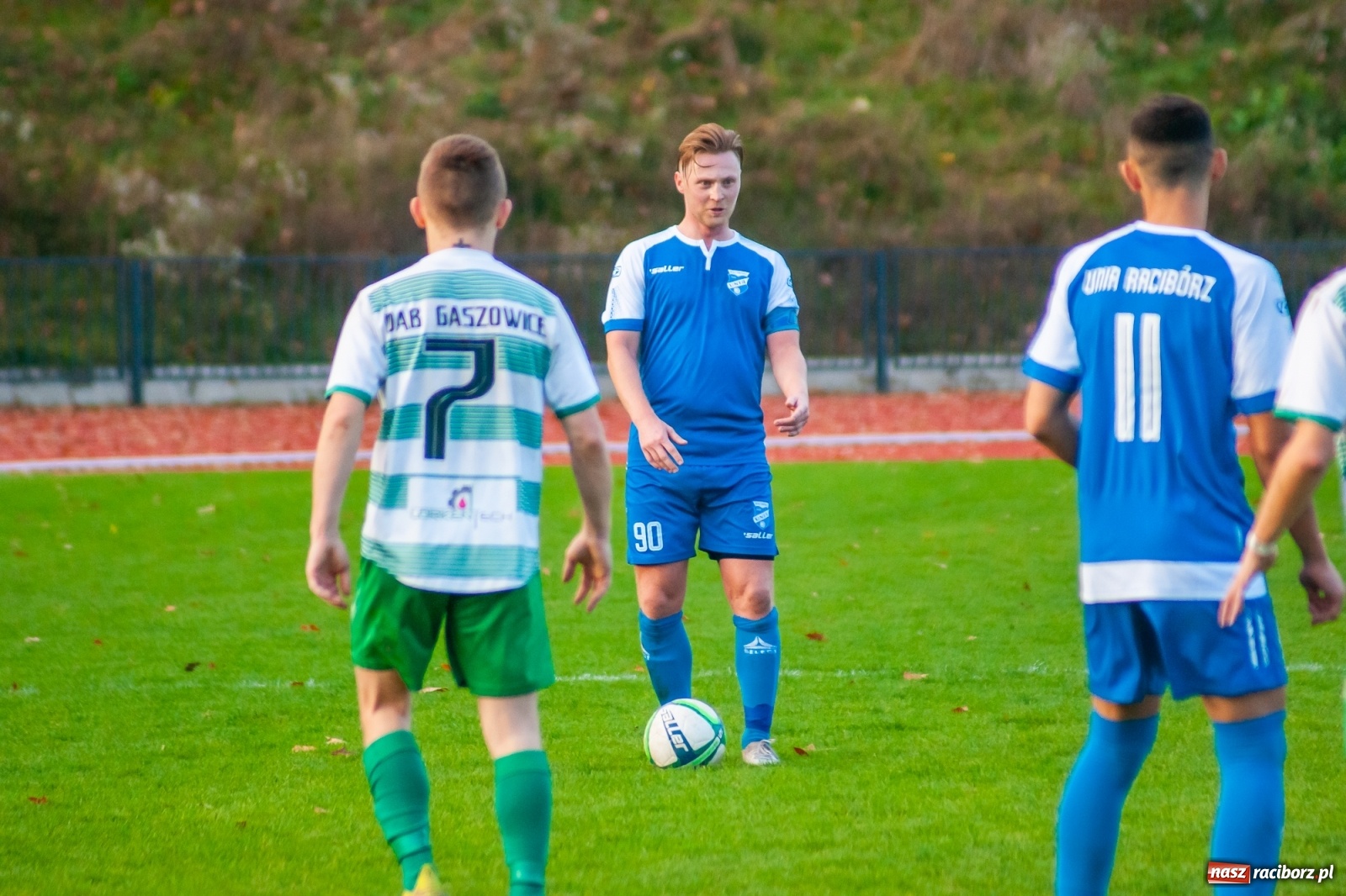 Zdjęcie w galerii na portalu naszraciborz.pl: Kolejna wygrana Unii Racibórz. Gaszowicki Dąb obudził się za późno [FOTO] wiadomości z regionu