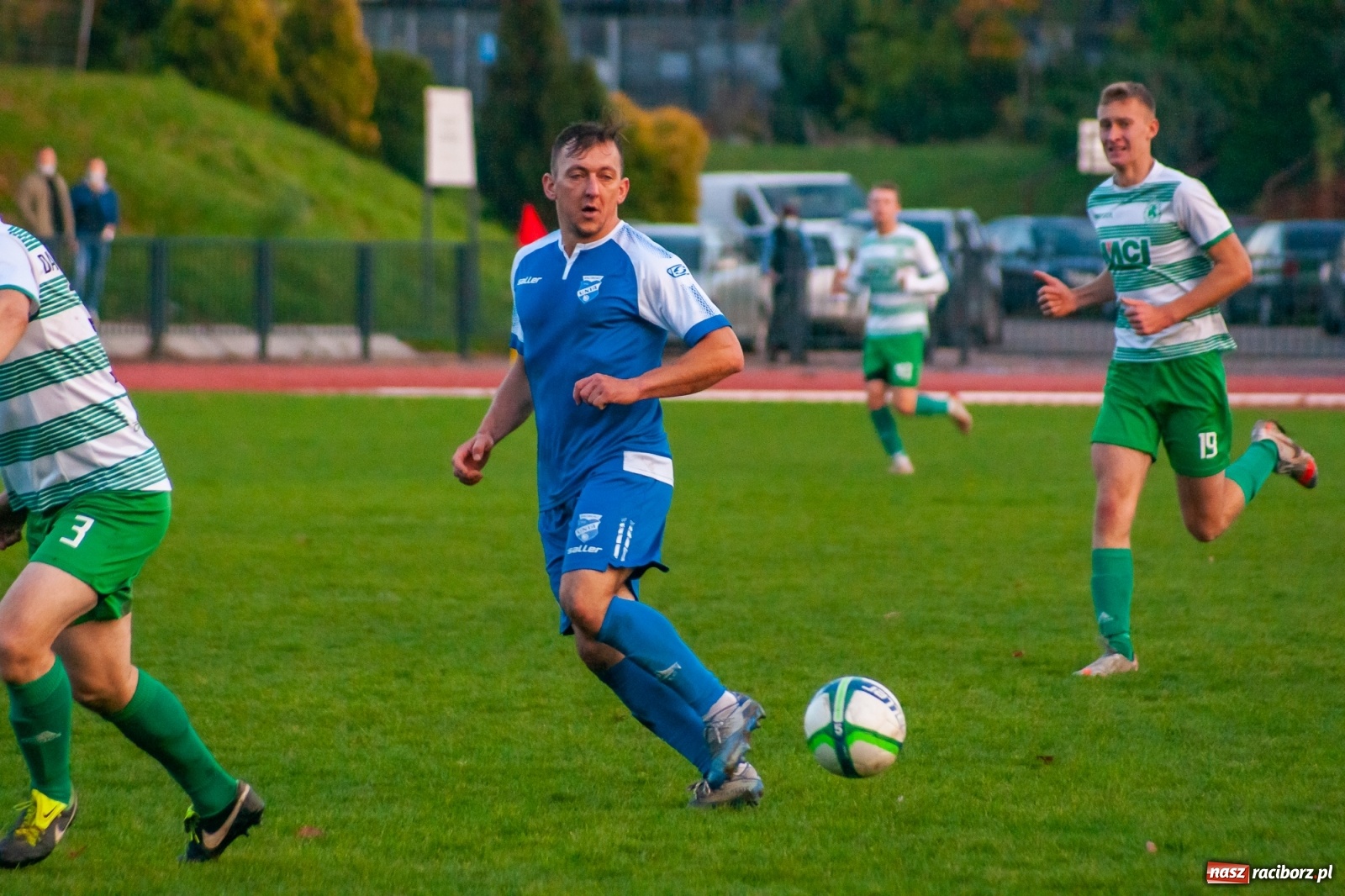 Zdjęcie w galerii na portalu naszraciborz.pl: Kolejna wygrana Unii Racibórz. Gaszowicki Dąb obudził się za późno [FOTO] wiadomości z regionu